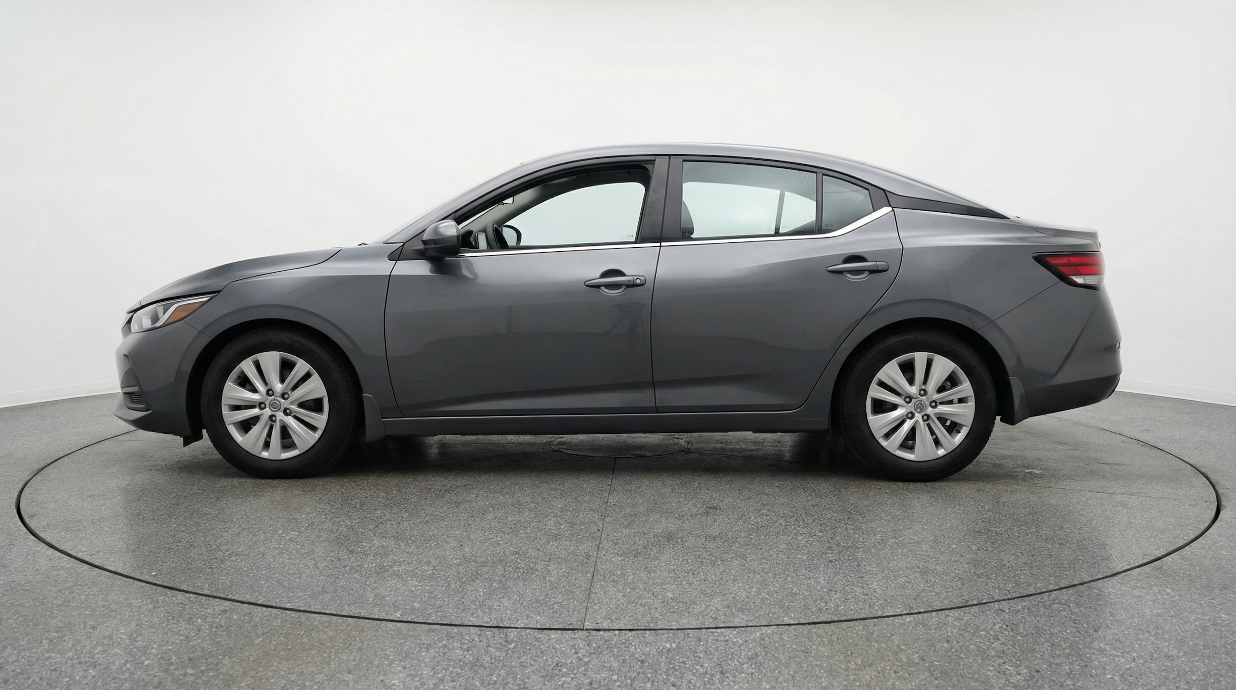 Thumbnail: 2025 Nissan Sentra - 4