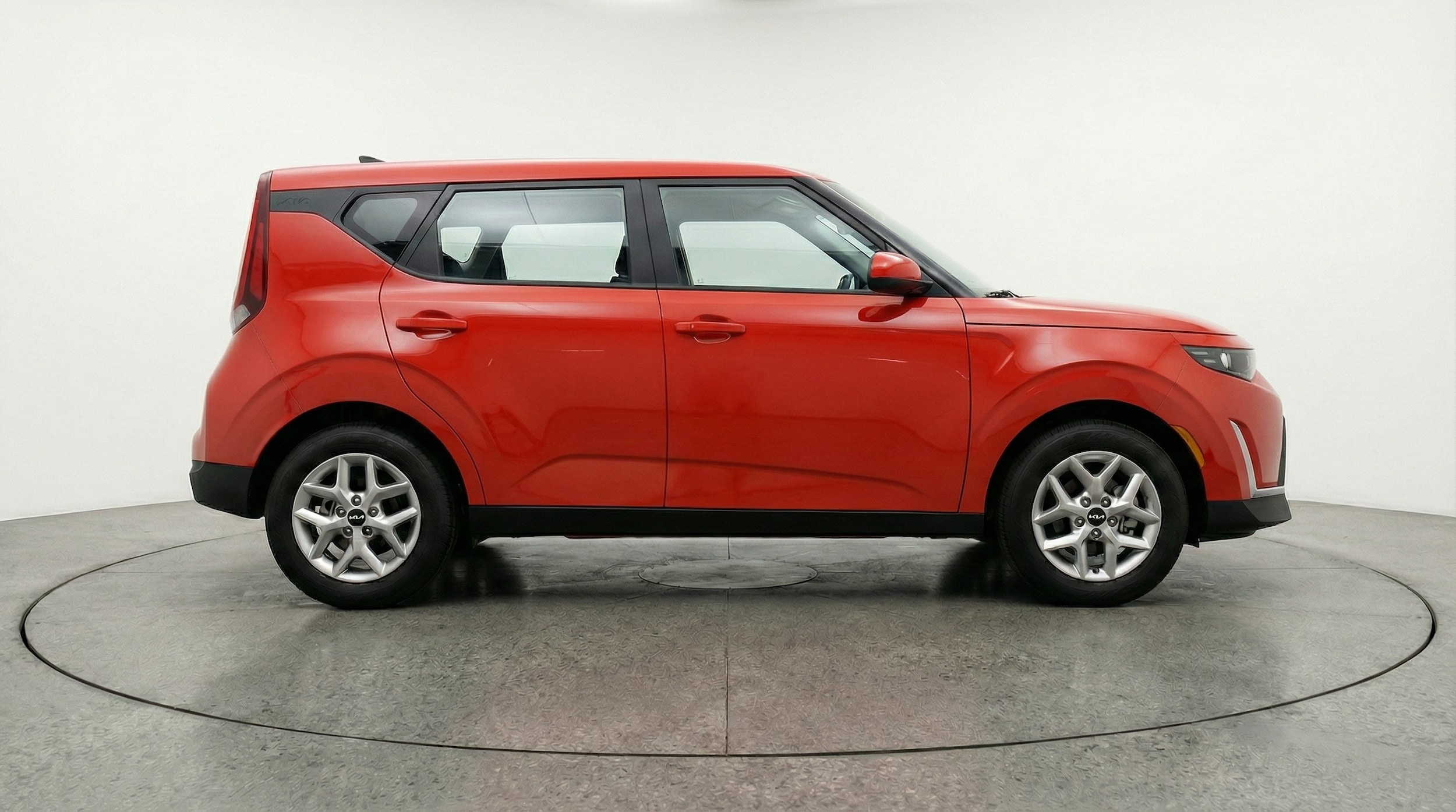 Thumbnail: 2025 Kia Soul - 8