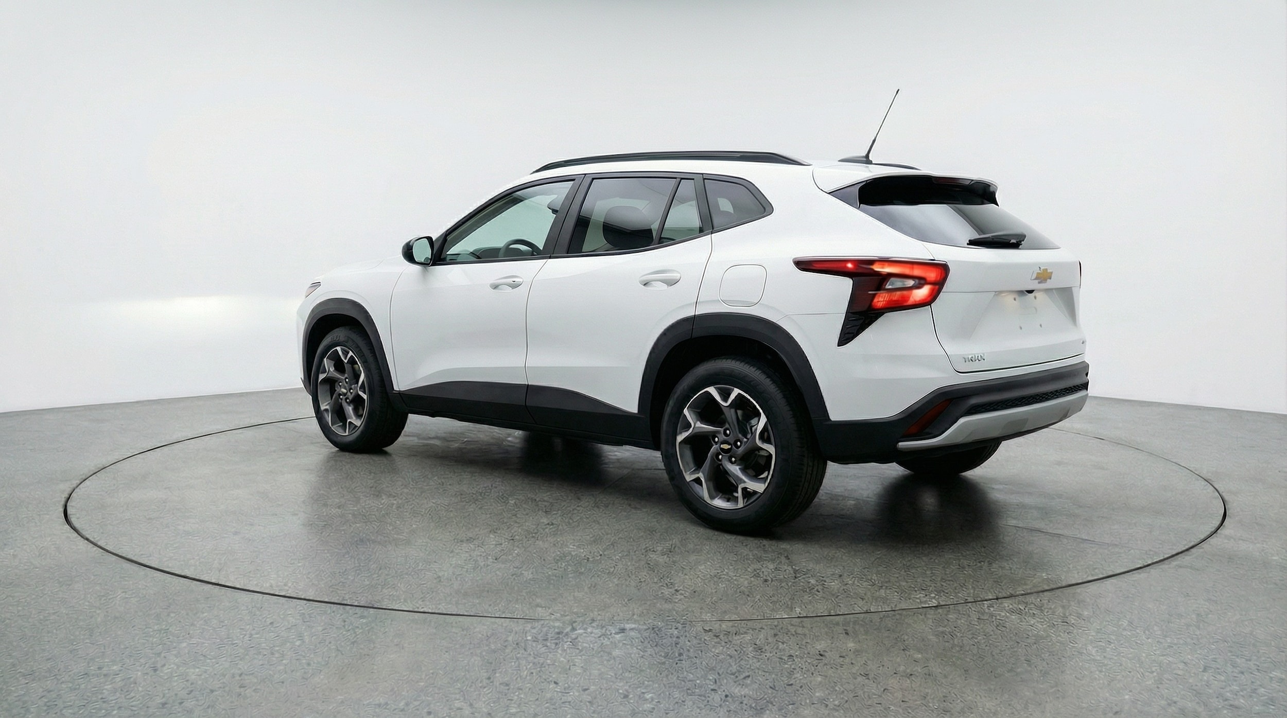 Thumbnail: 2025 Chevrolet Trax - 5