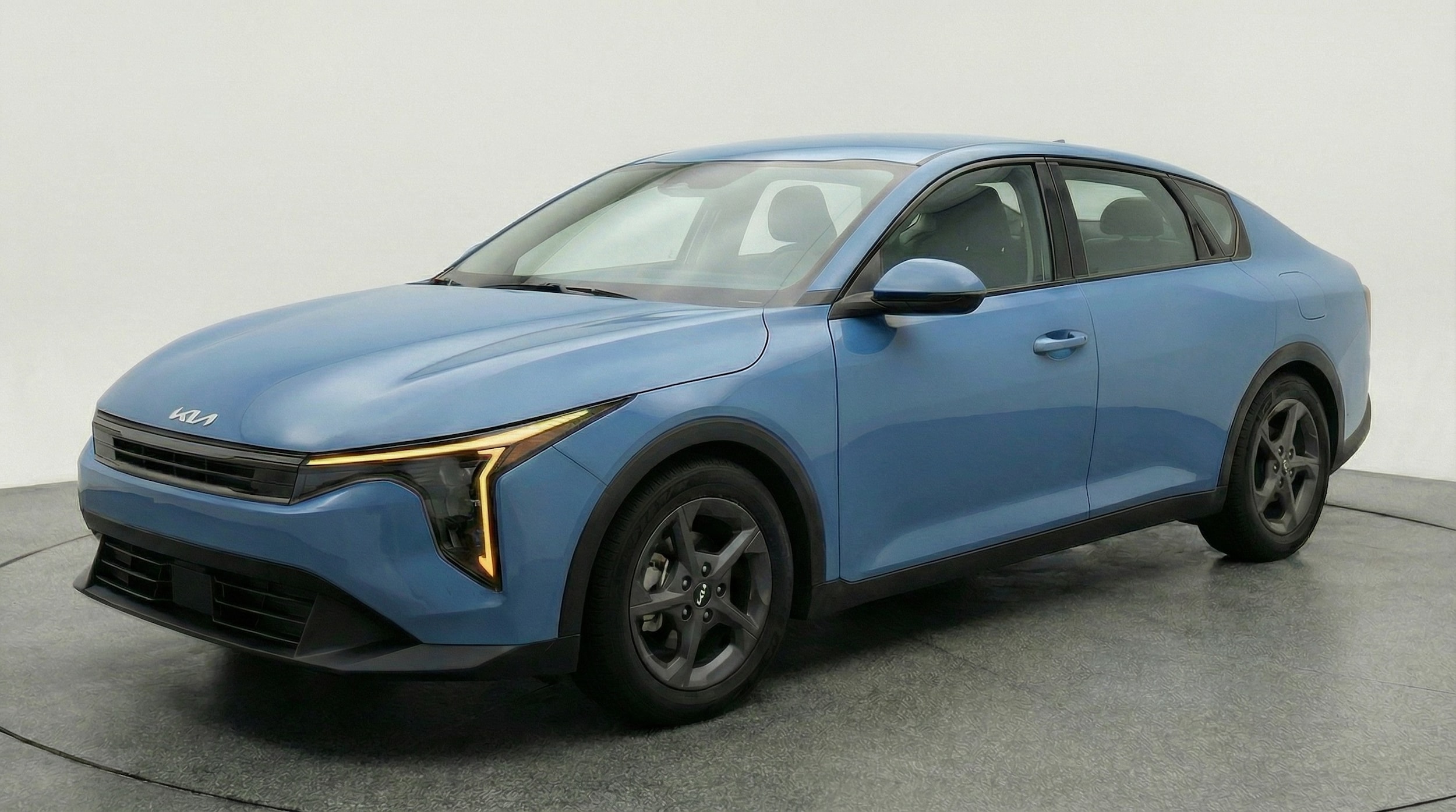 Thumbnail: 2025 Kia K4 - 3