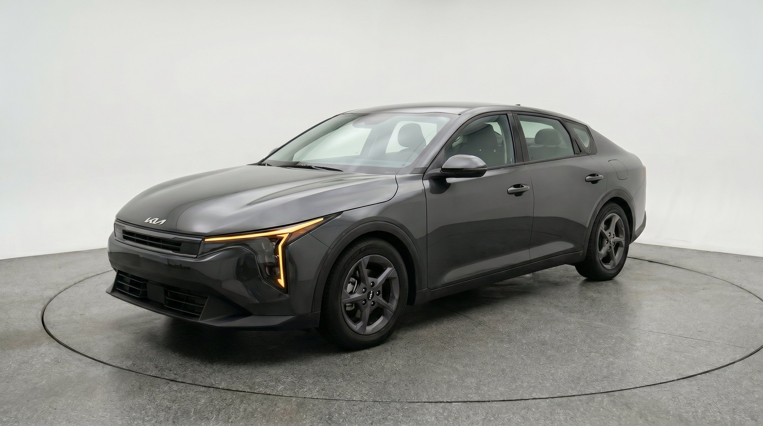Thumbnail: 2025 Kia K4 - 3