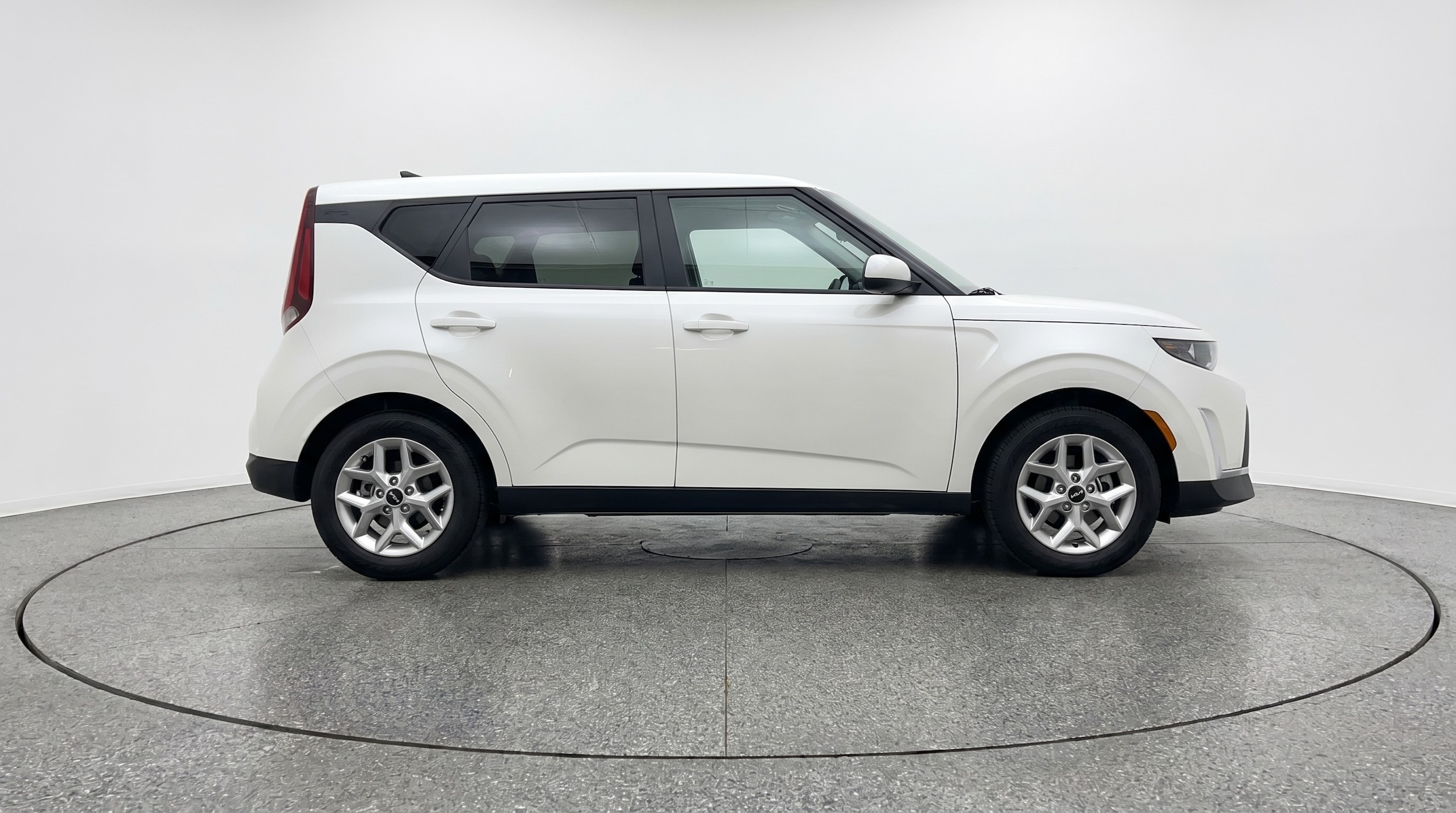 Thumbnail: 2025 Kia Soul - 8