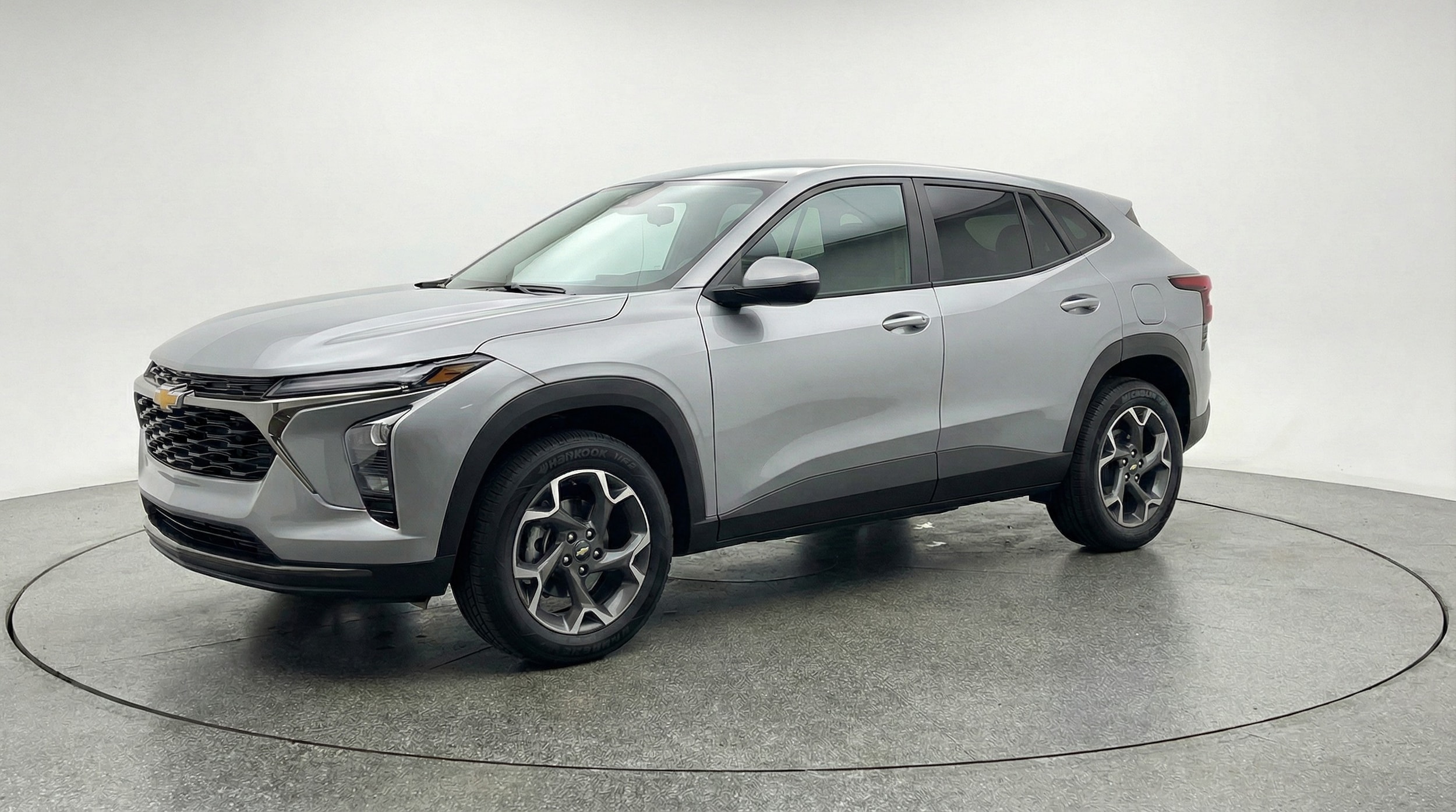 Thumbnail: 2025 Chevrolet Trax - 3