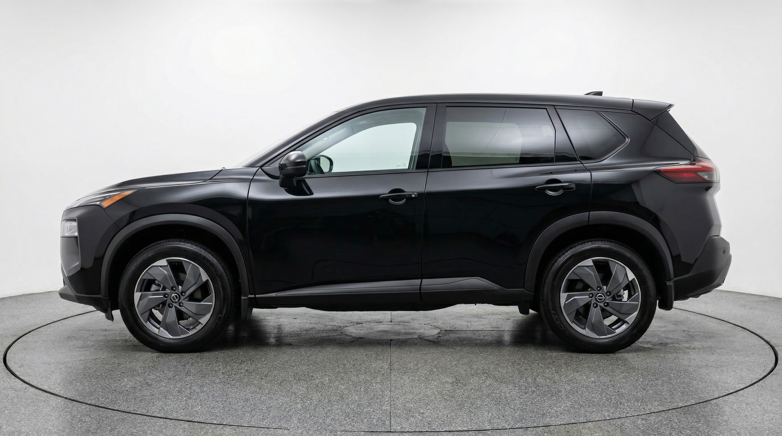 Thumbnail: 2025 Nissan Rogue - 4