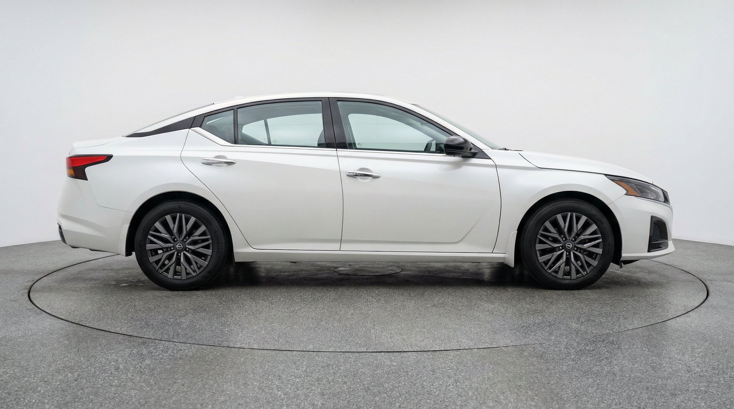 Thumbnail: 2025 Nissan Altima - 11