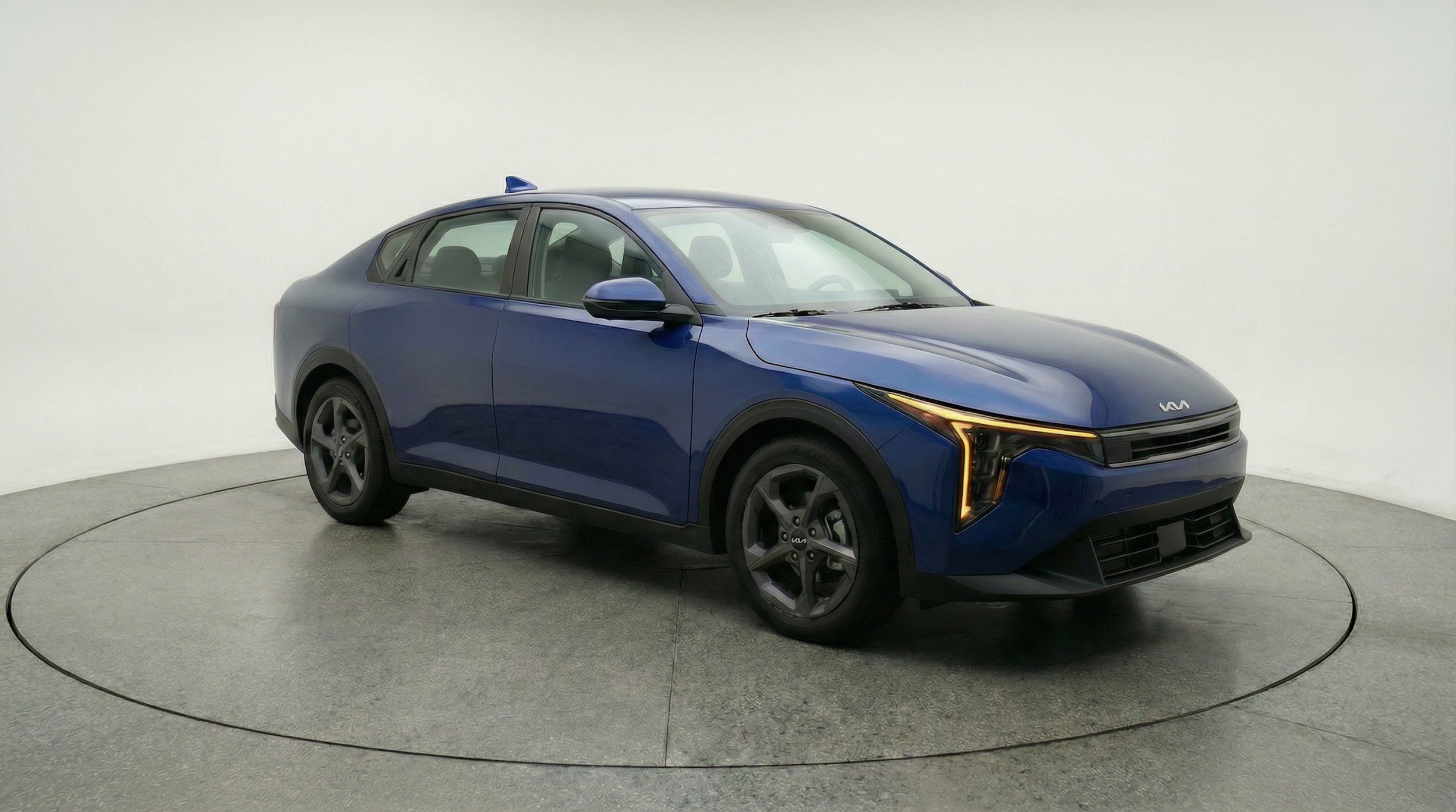 Thumbnail: 2025 Kia K4 - 1