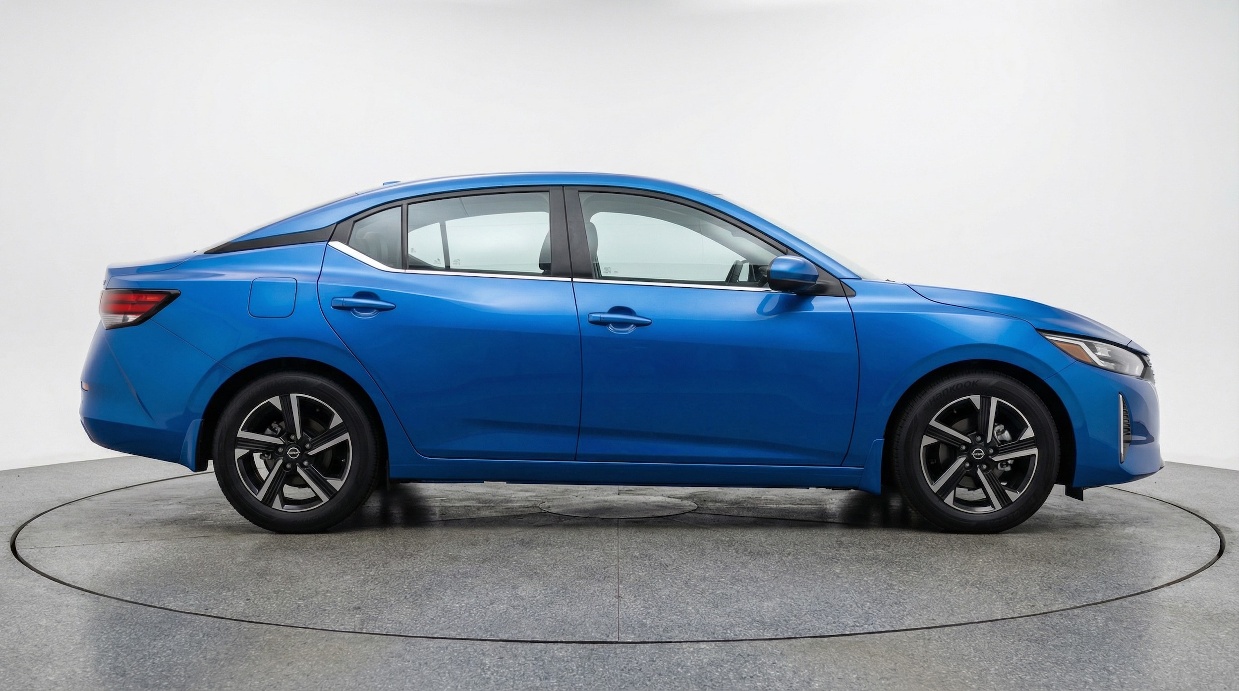 Thumbnail: 2025 Nissan Sentra - 8