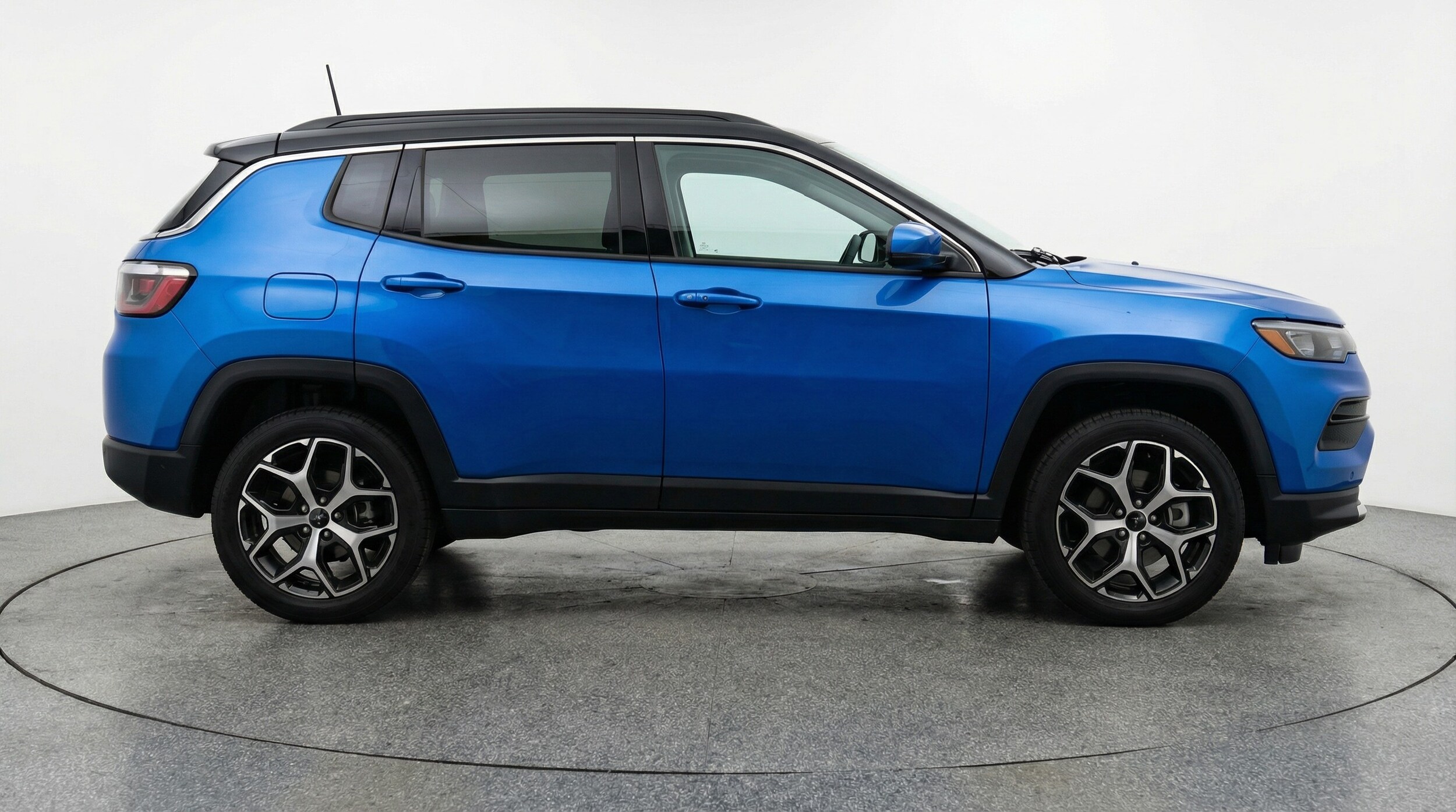 Thumbnail: 2025 Jeep Compass - 8