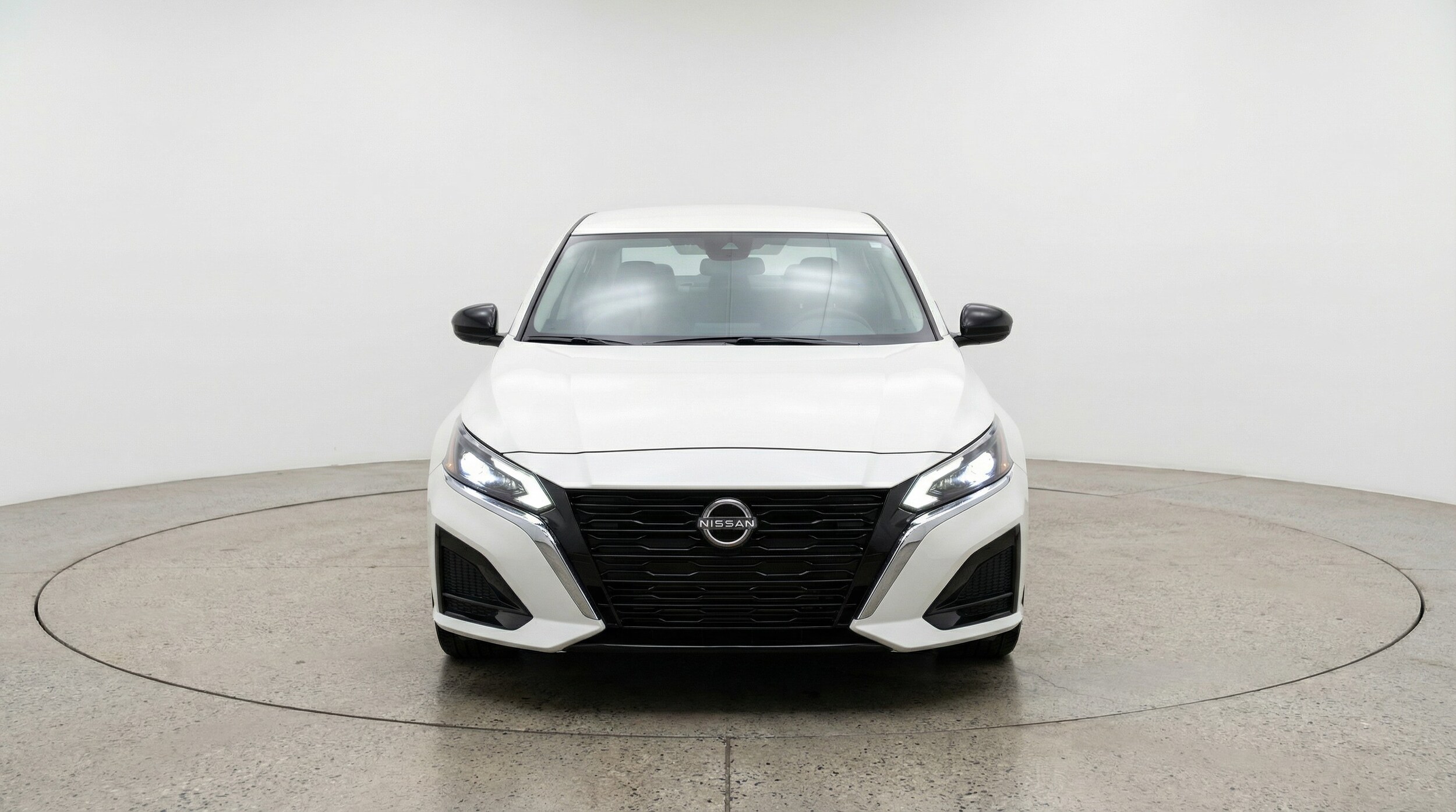 Thumbnail: 2025 Nissan Altima - 2