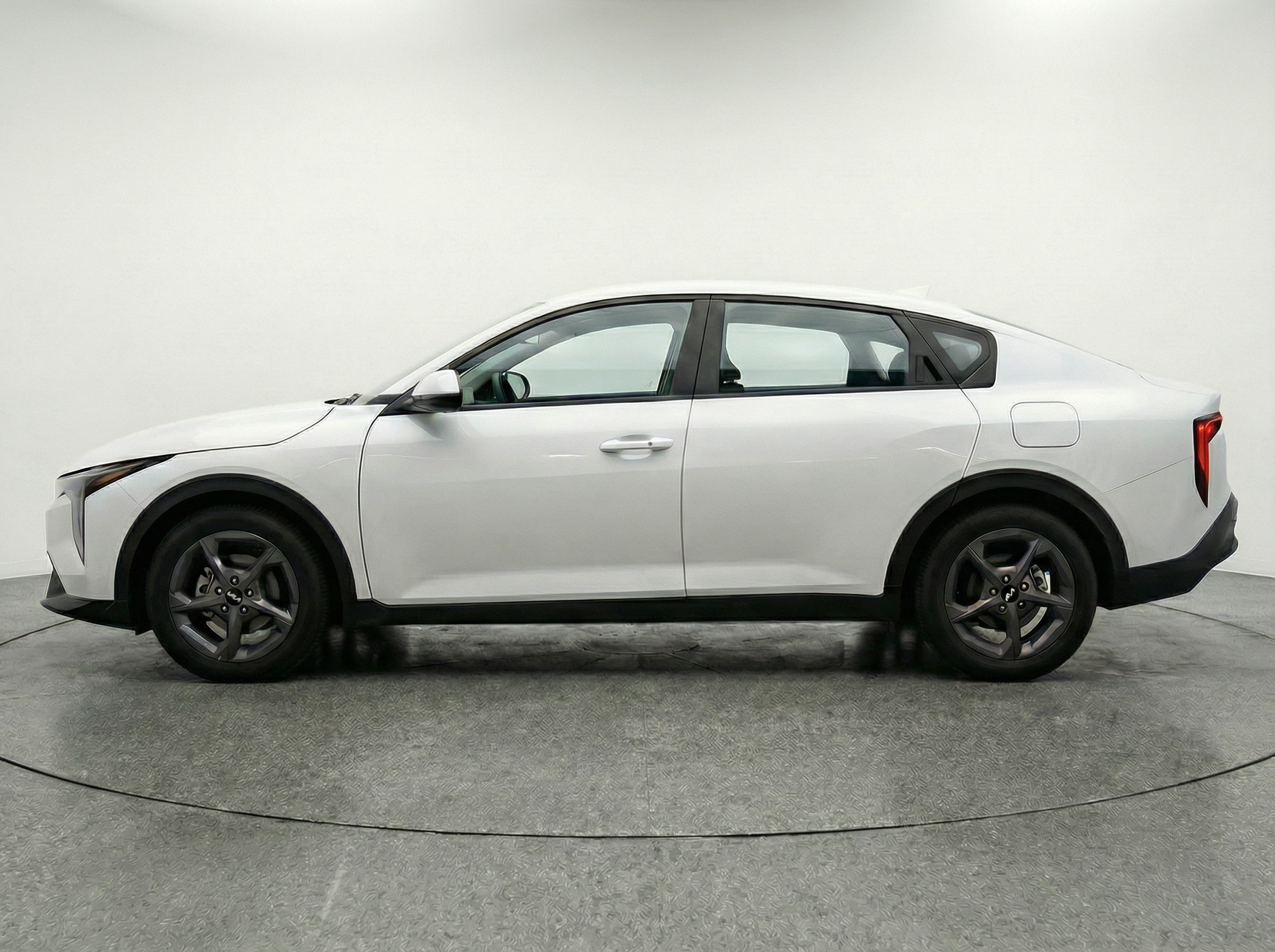 Thumbnail: 2025 Kia K4 - 4