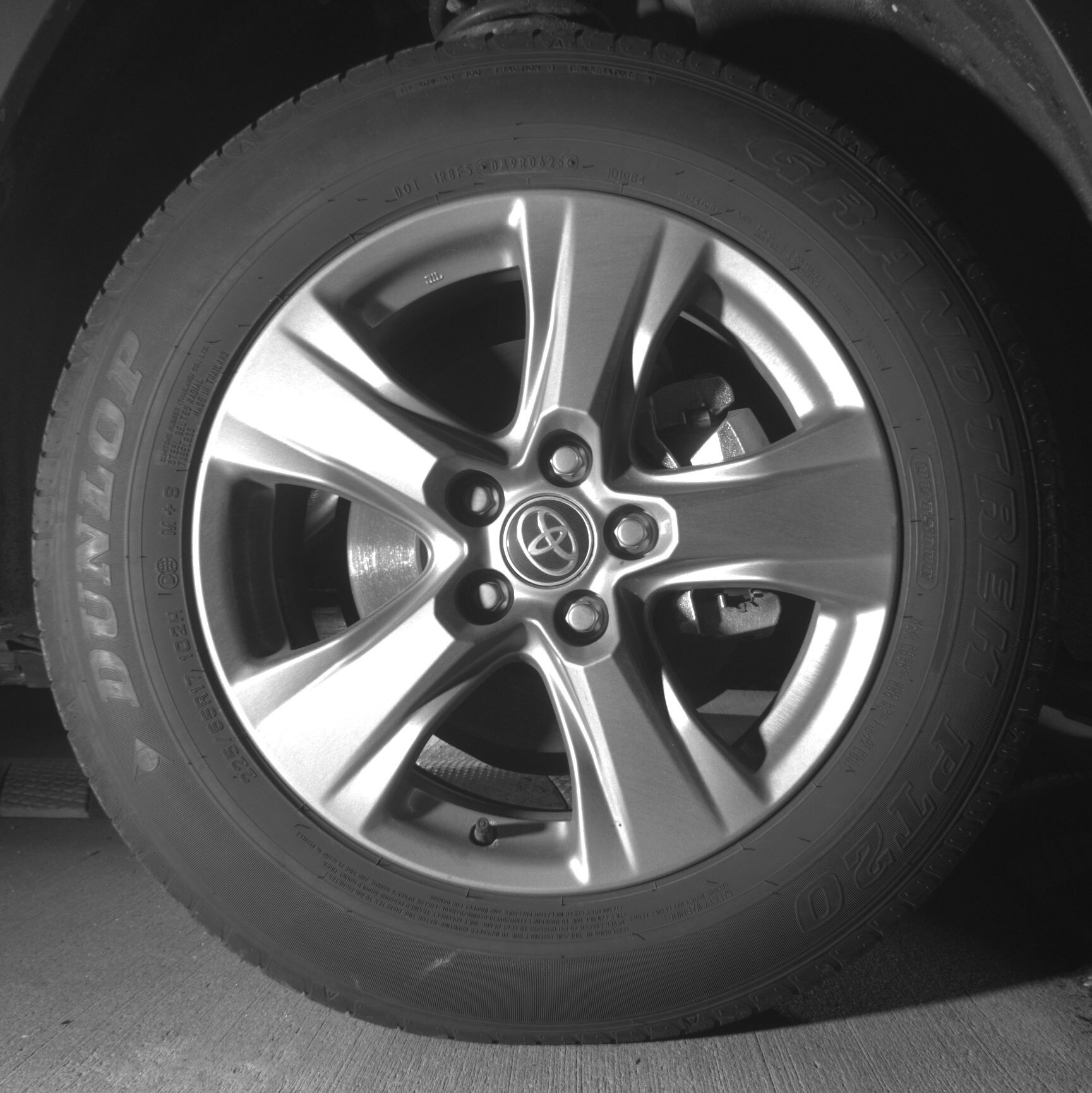 Thumbnail: 2025 Toyota RAV4 - 10