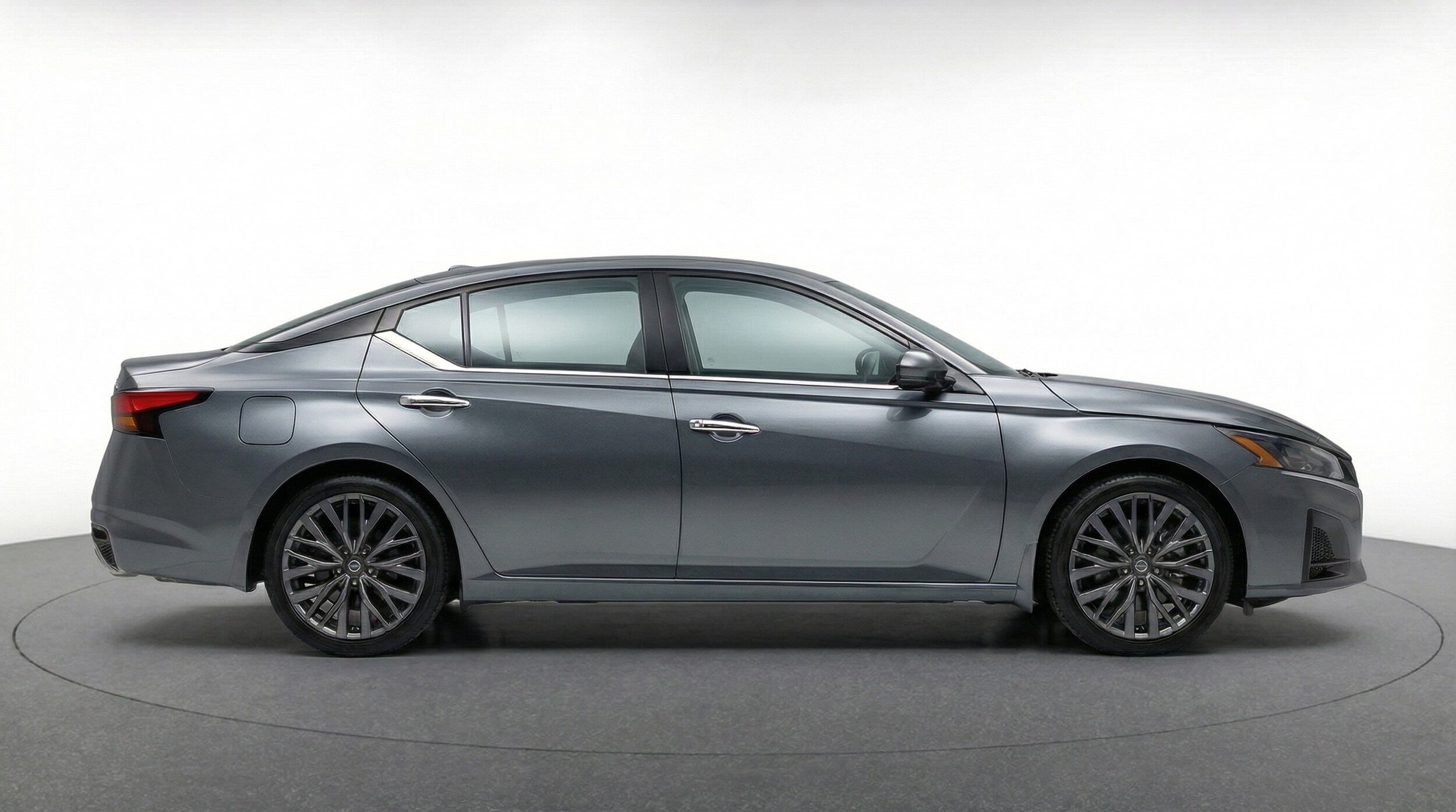 Thumbnail: 2025 Nissan Altima - 4