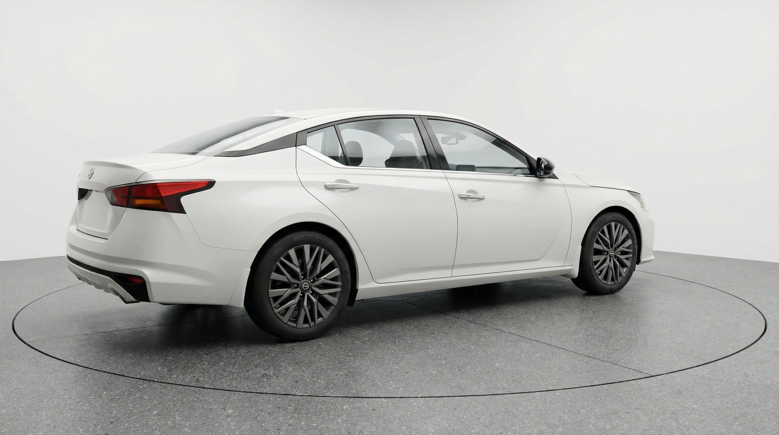 Thumbnail: 2025 Nissan Altima - 9
