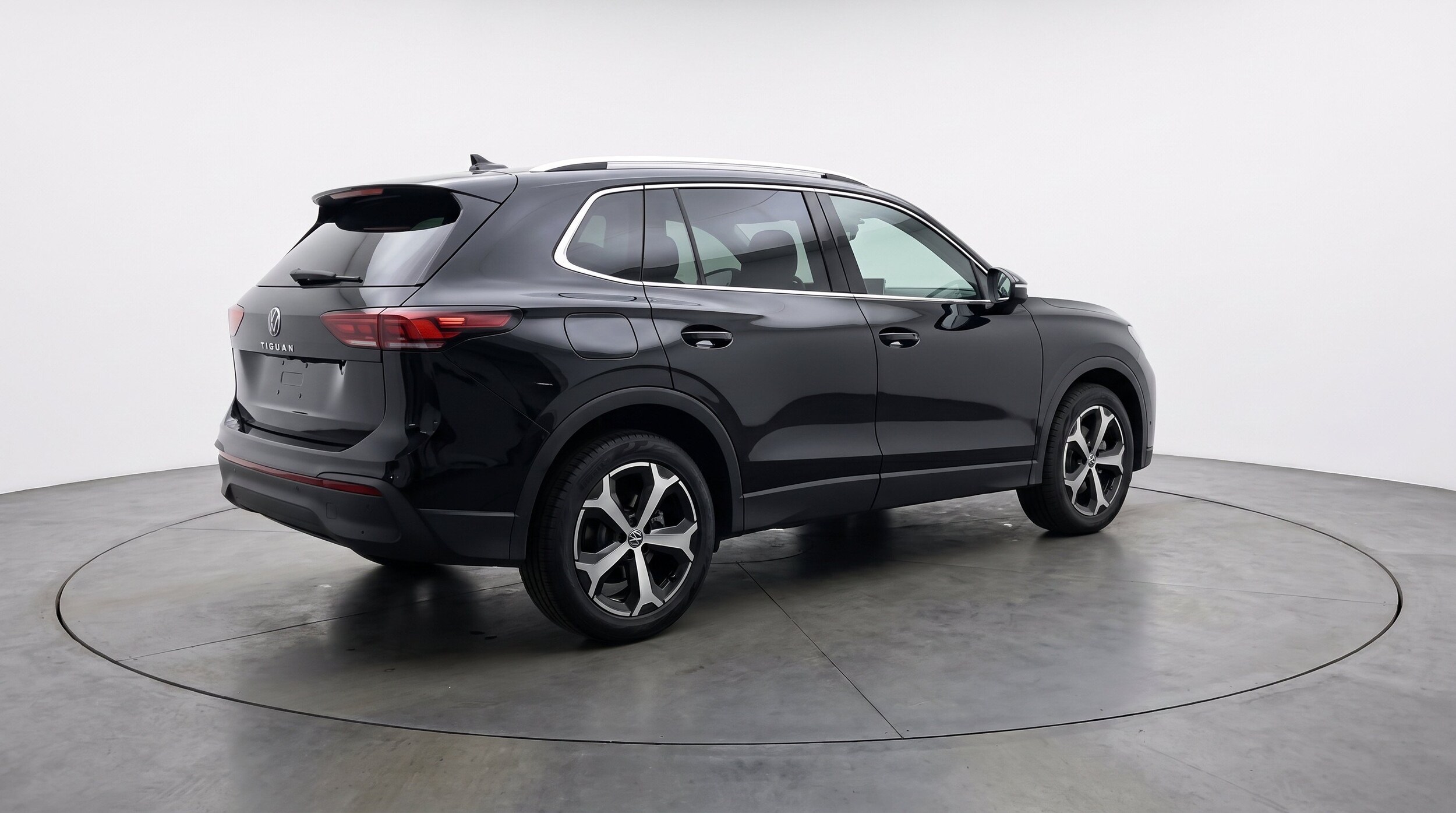Thumbnail: 2026 Volkswagen Tiguan - 9