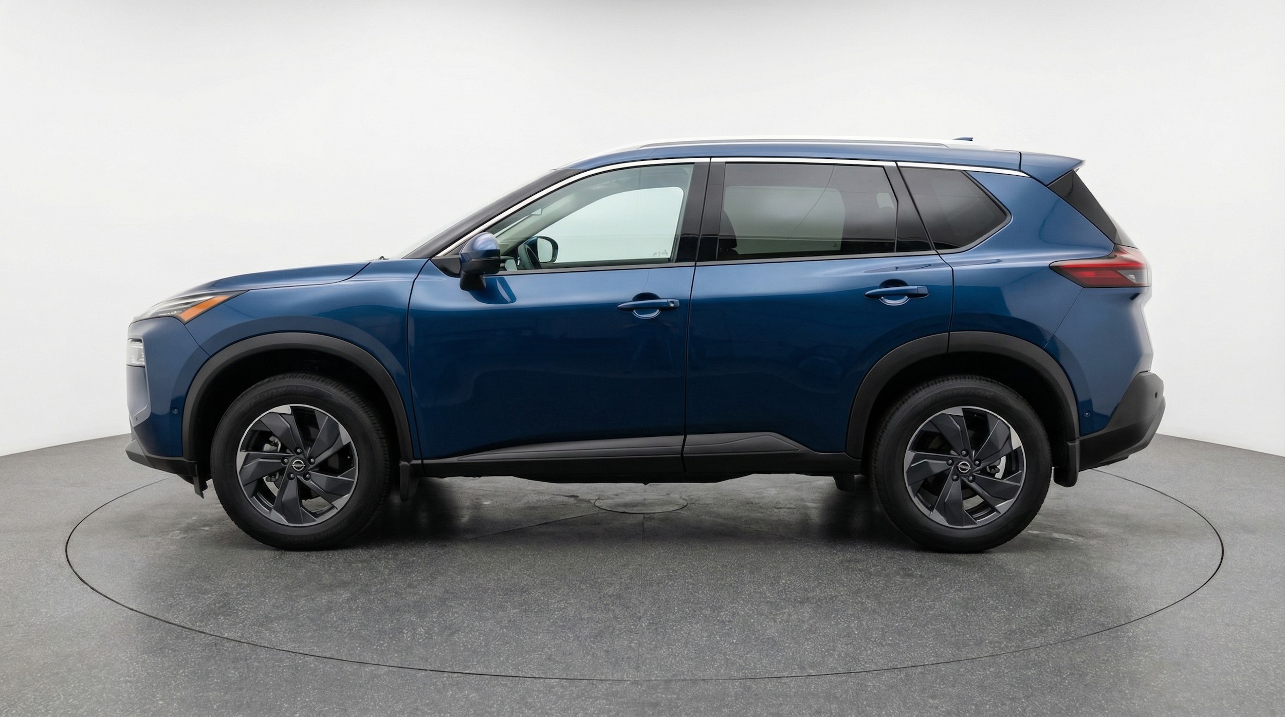 Thumbnail: 2025 Nissan Rogue - 4