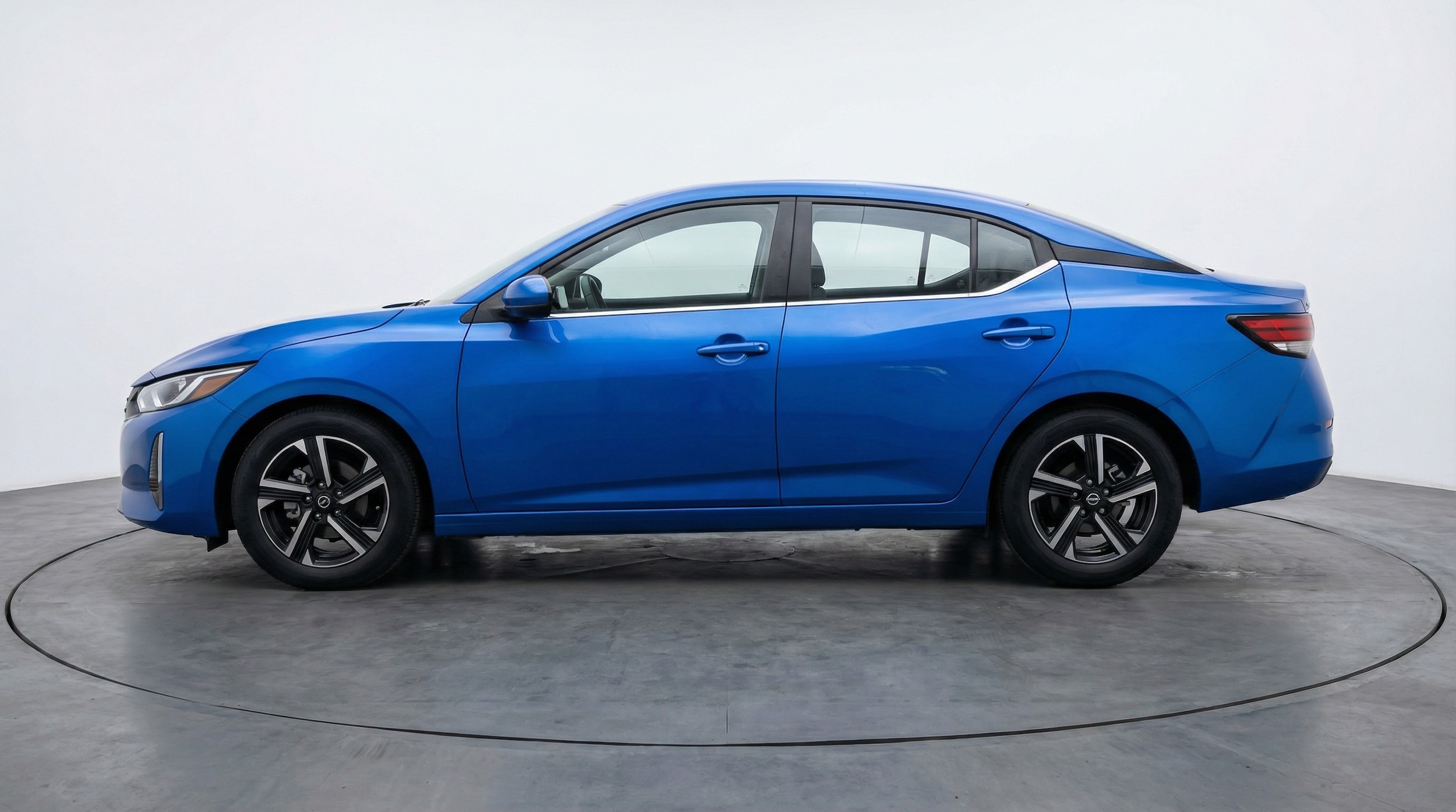 Thumbnail: 2025 Nissan Sentra - 4