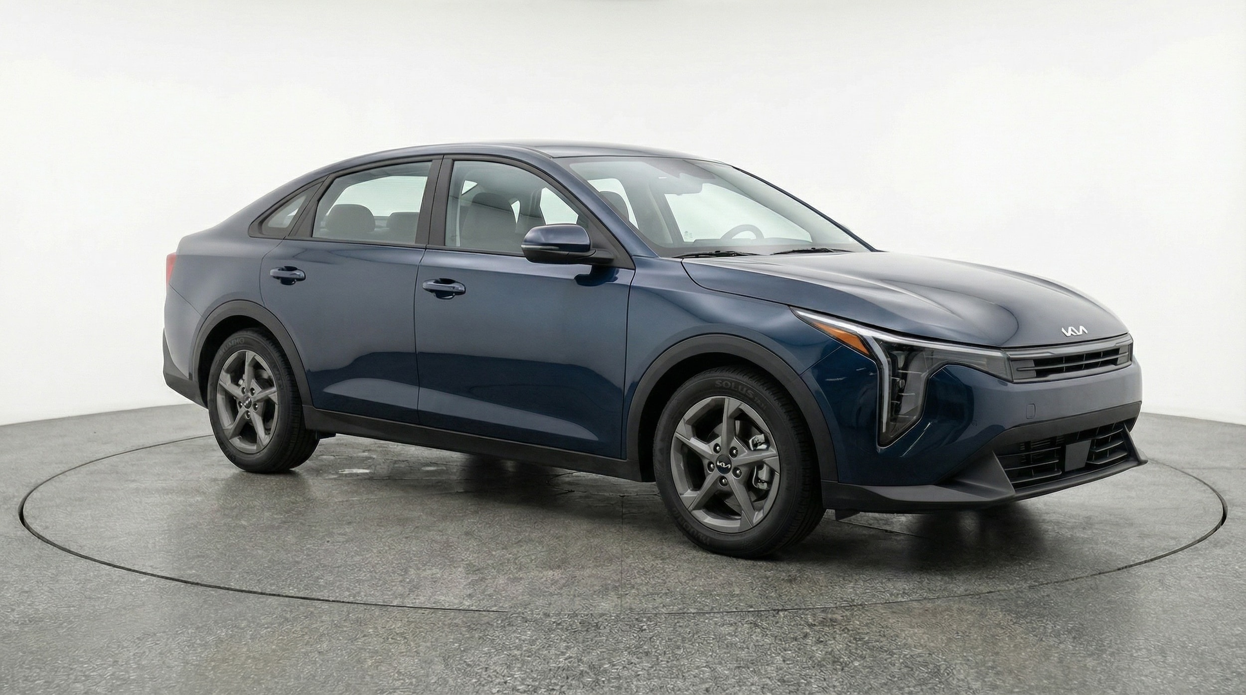 Thumbnail: 2025 Kia K4 - 1