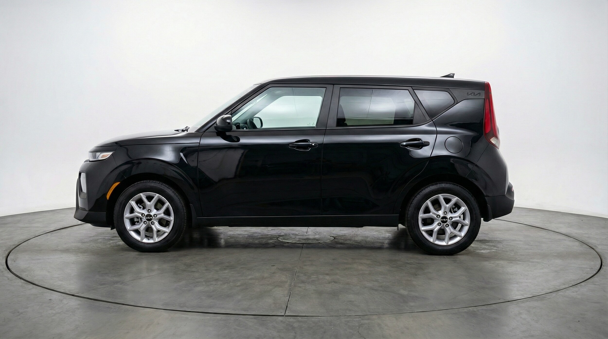 Thumbnail: 2025 Kia Soul - 4