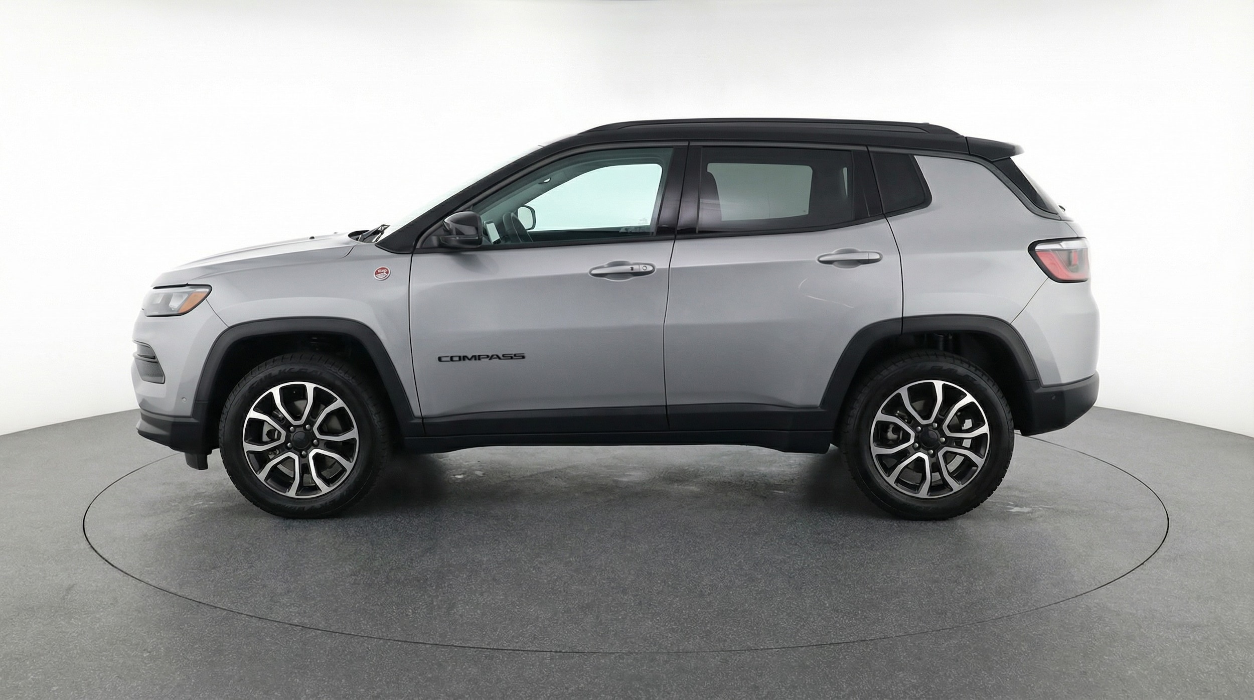 Thumbnail: 2025 Jeep Compass - 4