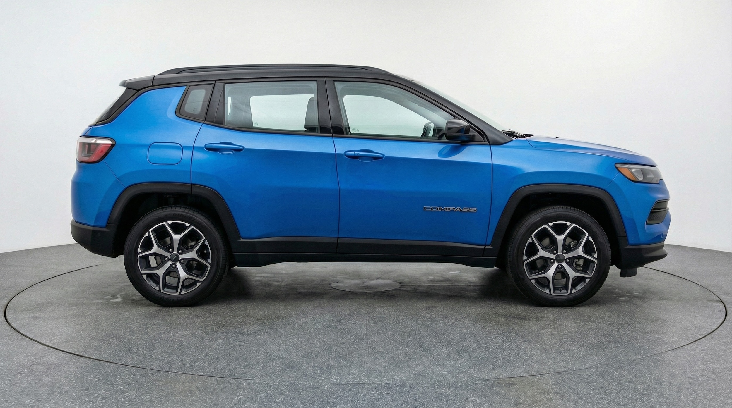 Thumbnail: 2025 Jeep Compass - 8