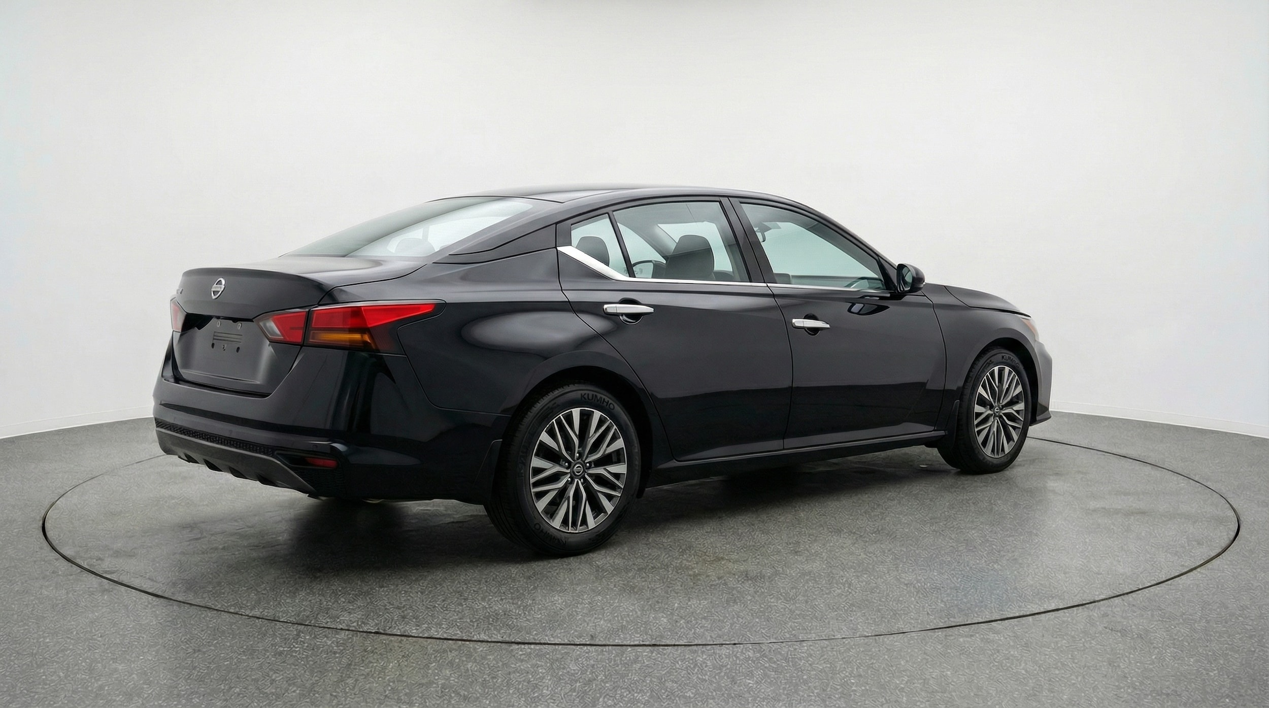 Thumbnail: 2025 Nissan Altima - 7