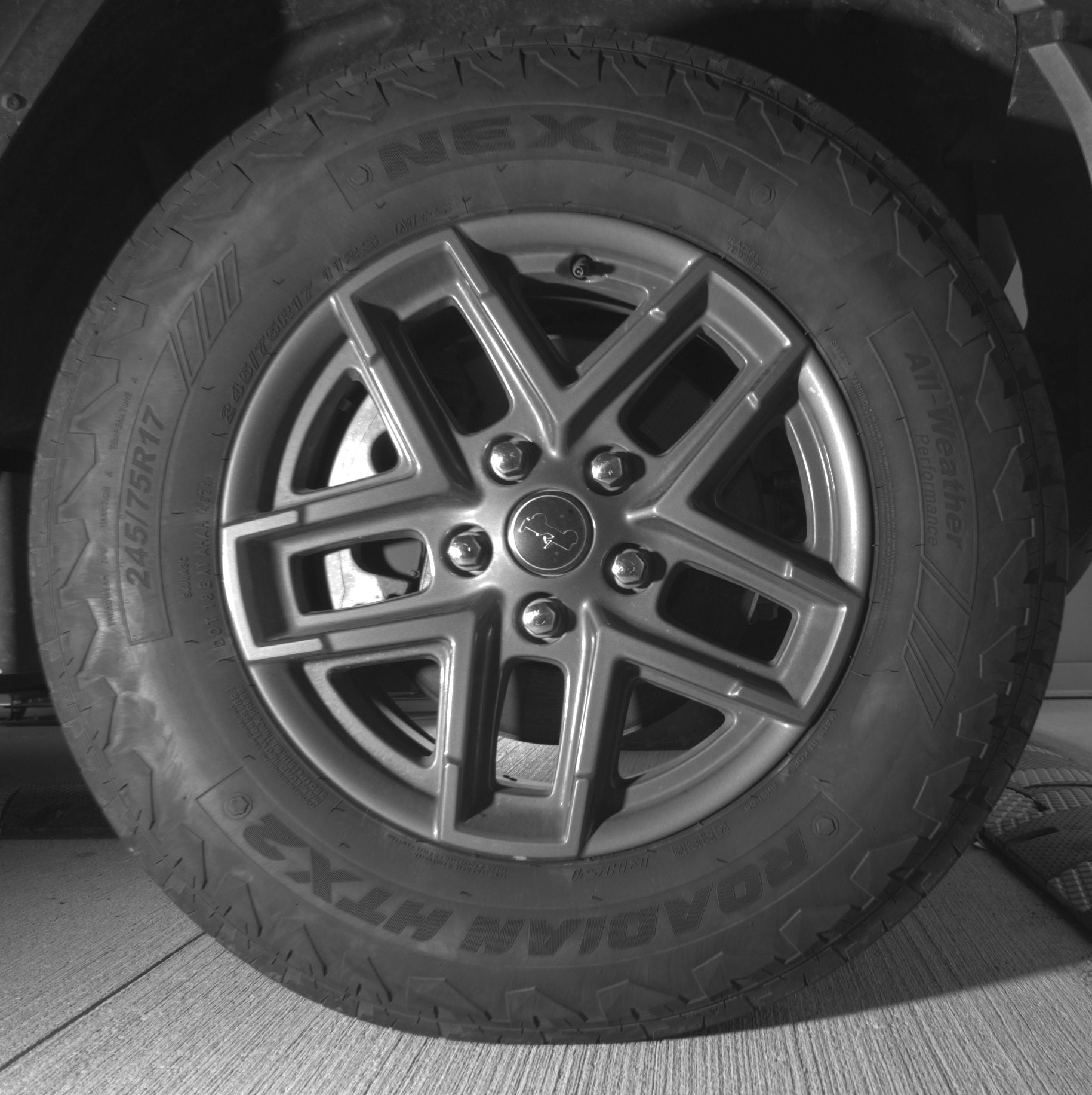 Thumbnail: 2025 Jeep Wrangler - 10