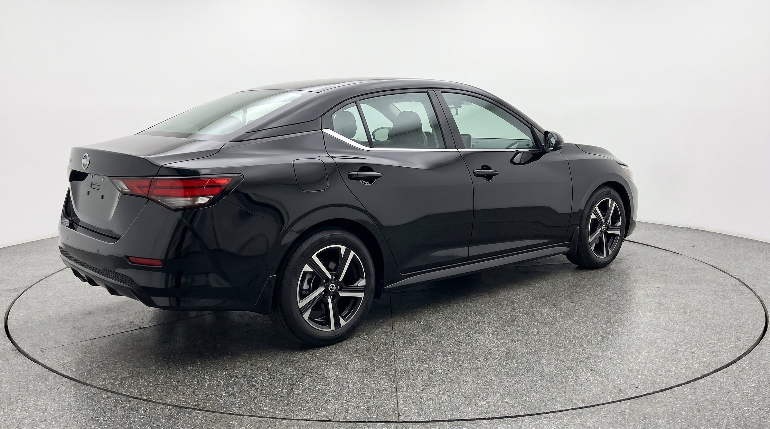 Thumbnail: 2025 Nissan Sentra - 9
