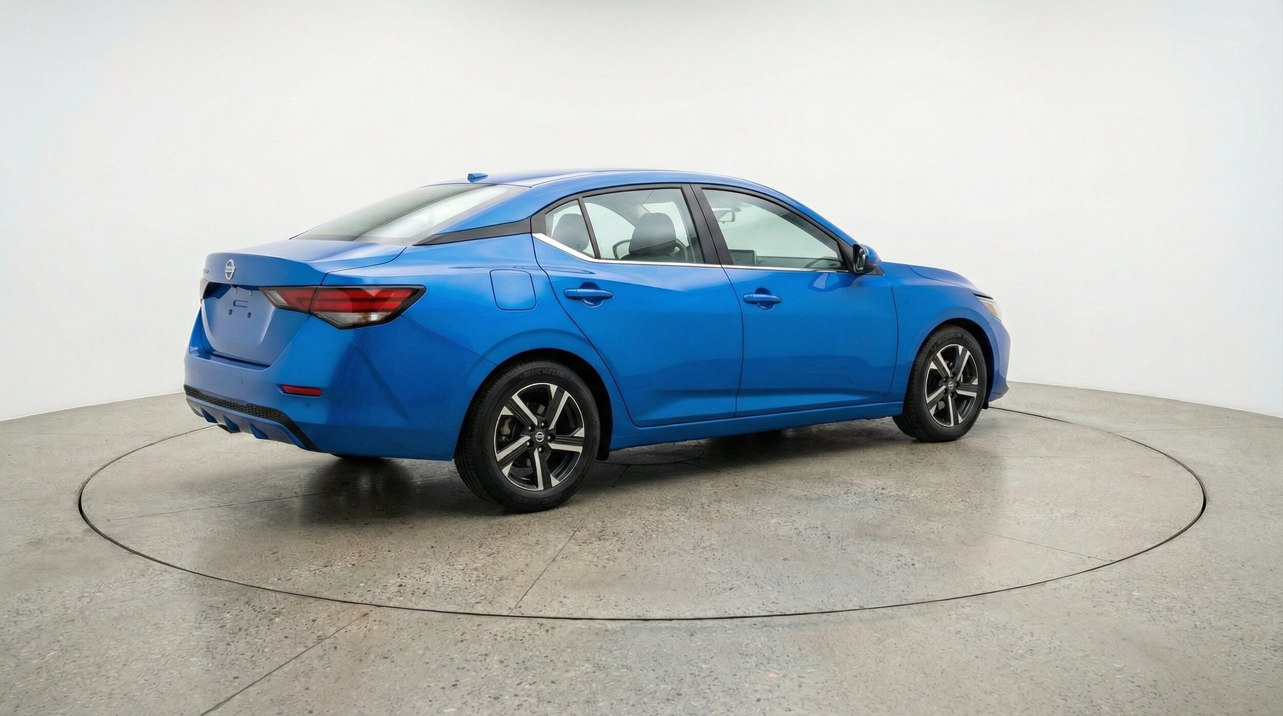 Thumbnail: 2025 Nissan Sentra - 9