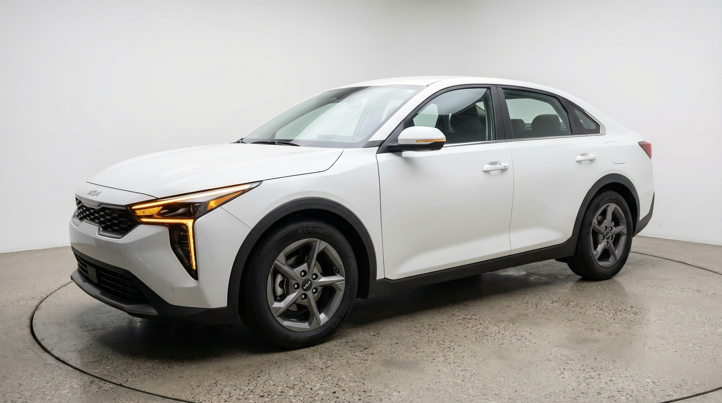Thumbnail: 2025 Kia K4 - 3