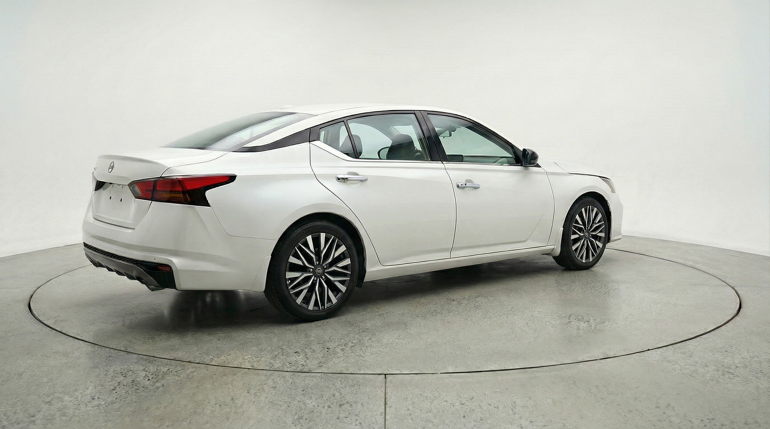 Thumbnail: 2025 Nissan Altima - 7