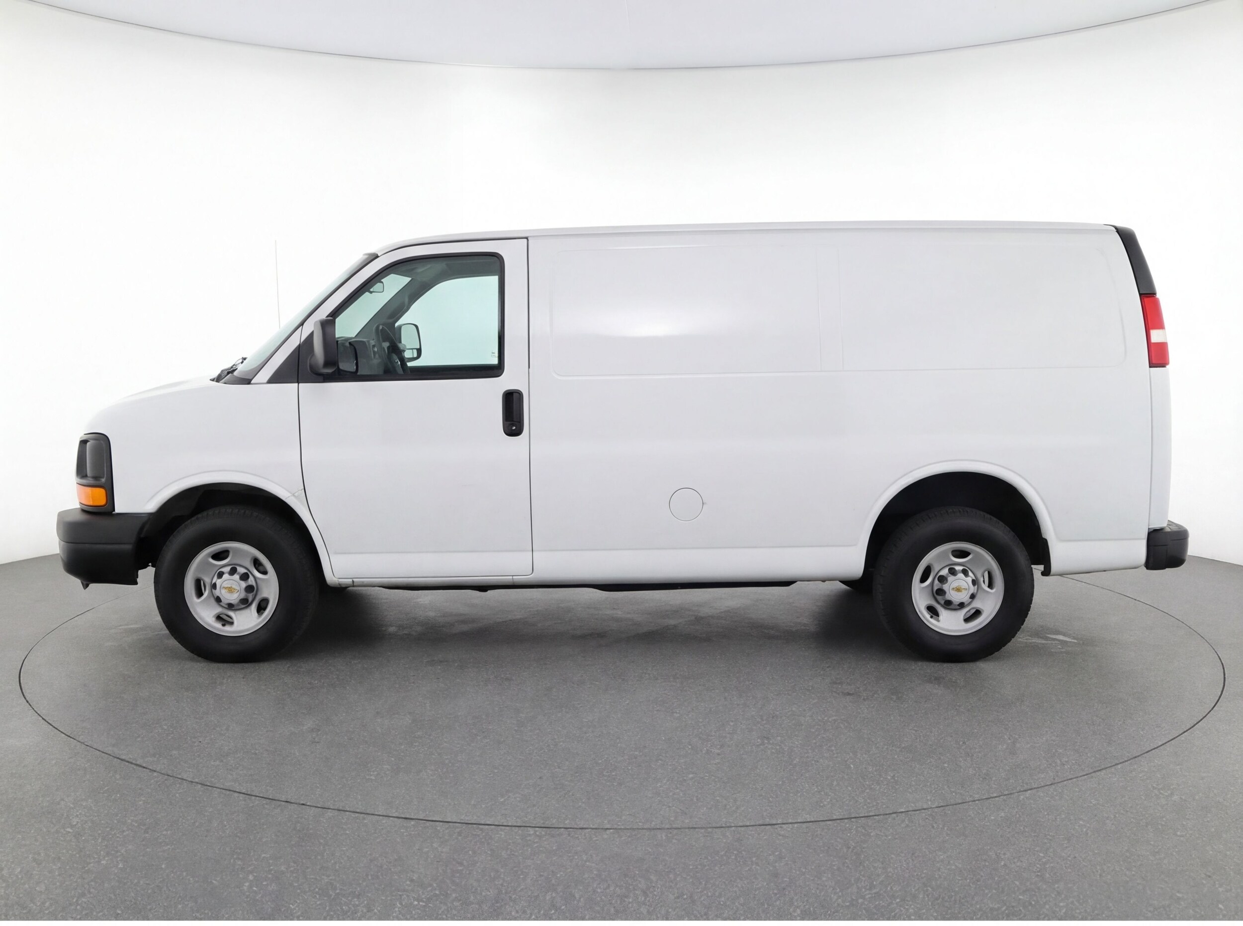 Thumbnail: 2025 Chevrolet Express - 4