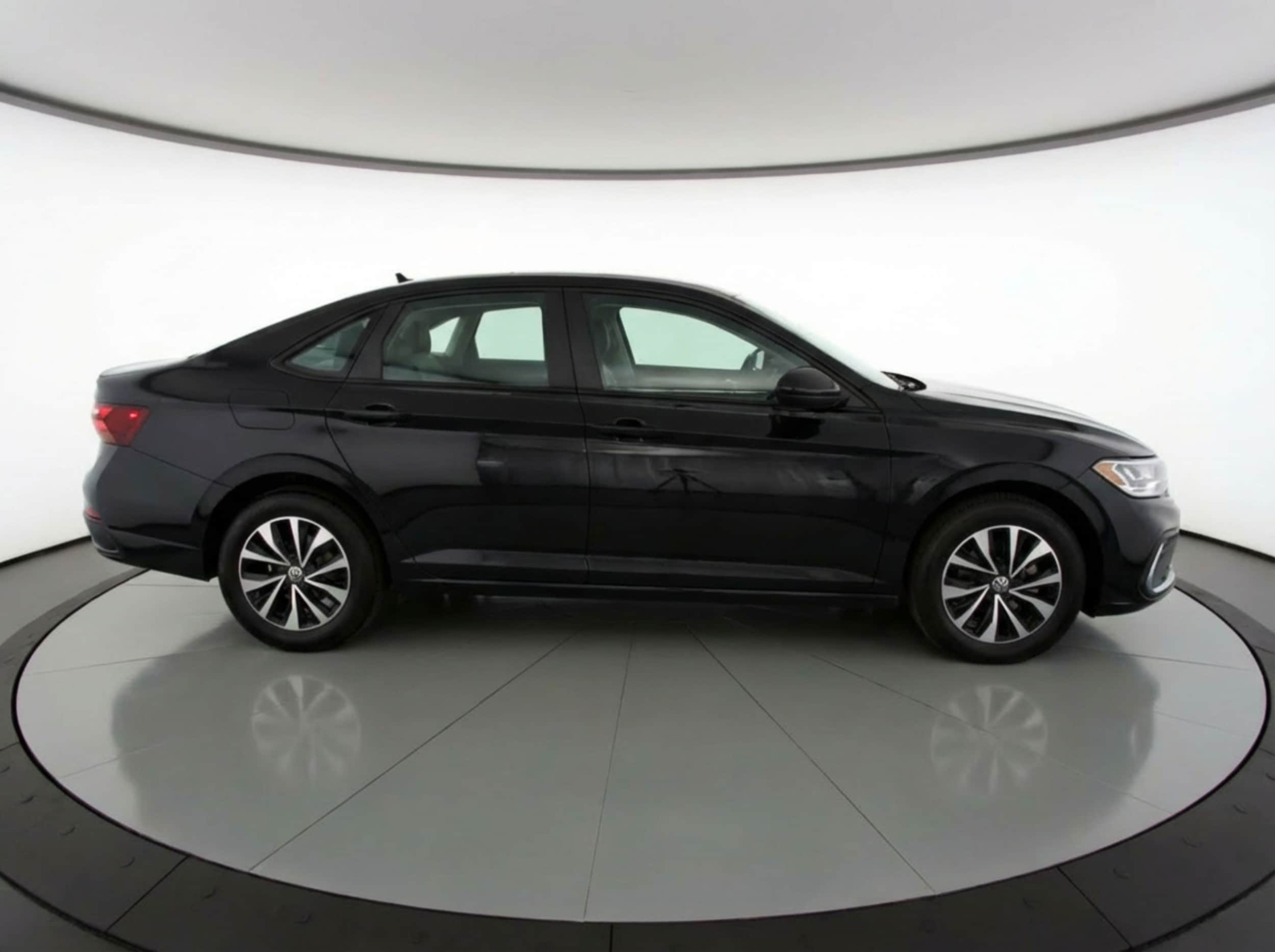 Thumbnail: 2025 Volkswagen Jetta - 8