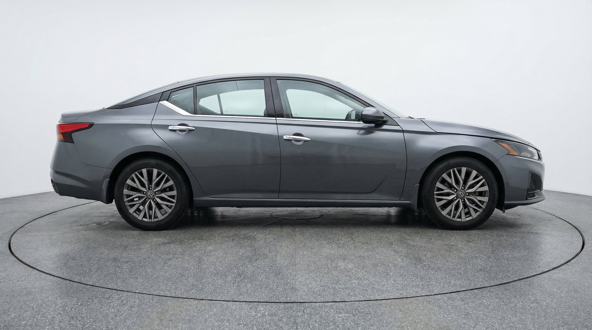 Thumbnail: 2025 Nissan Altima - 11