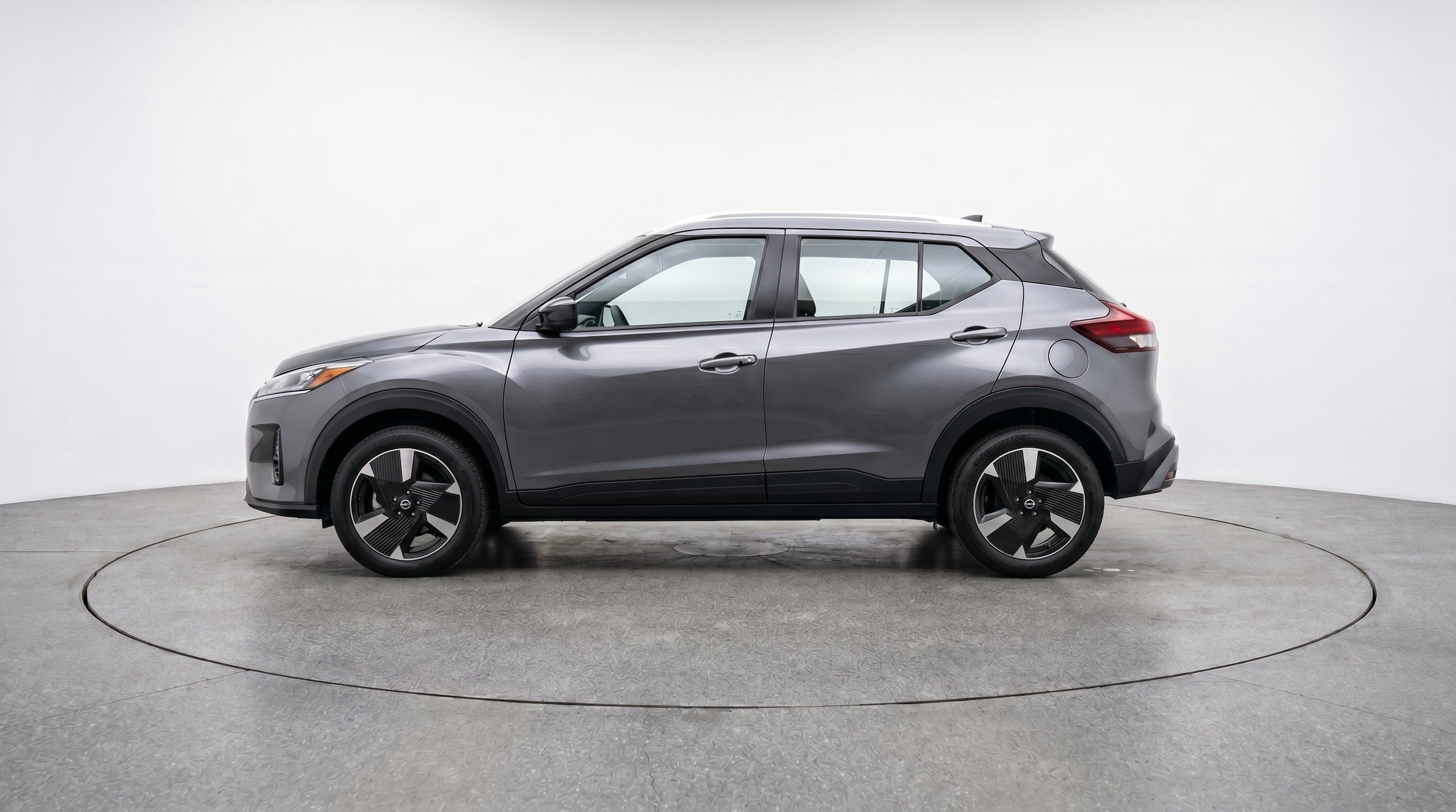 Thumbnail: 2026 Nissan Kicks - 5