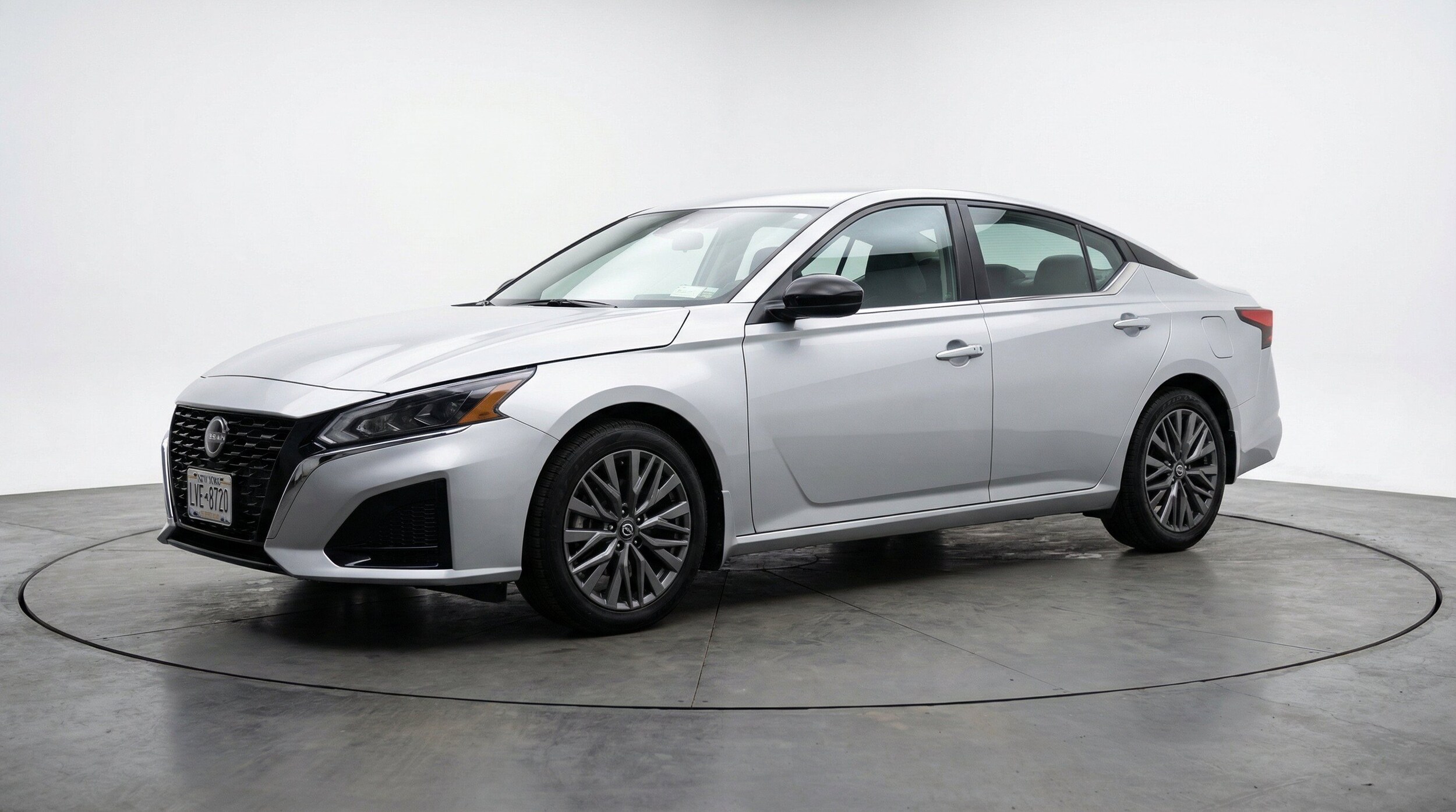 Thumbnail: 2026 Nissan Altima - 3