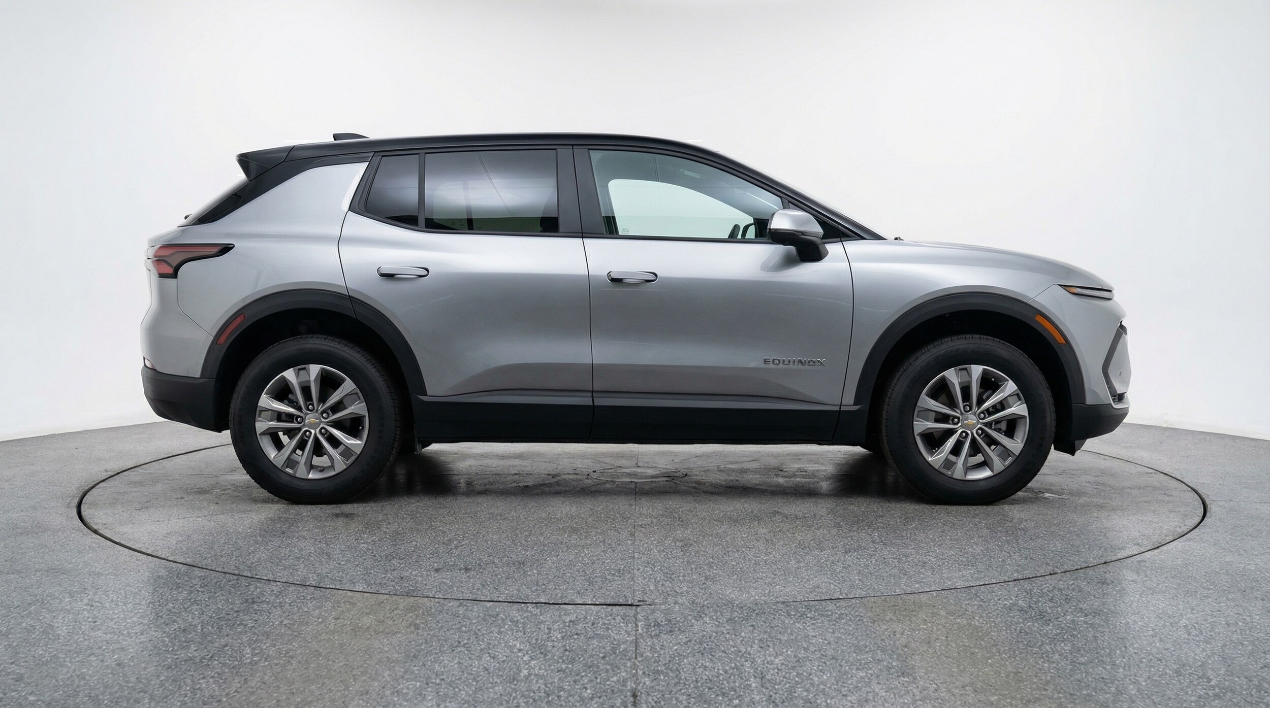 Thumbnail: 2025 Chevrolet Equinox - 8