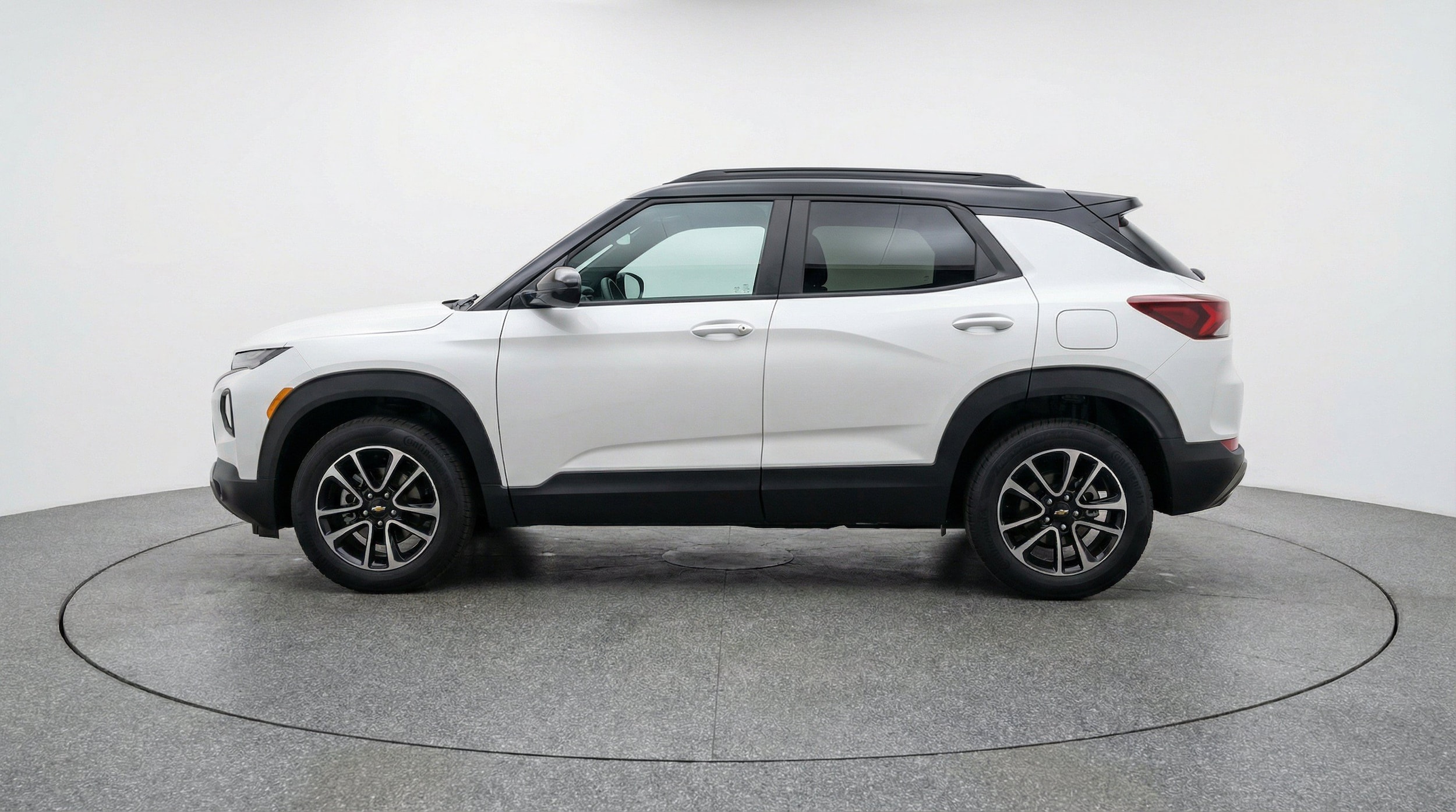 Thumbnail: 2025 Chevrolet TrailBlazer - 5