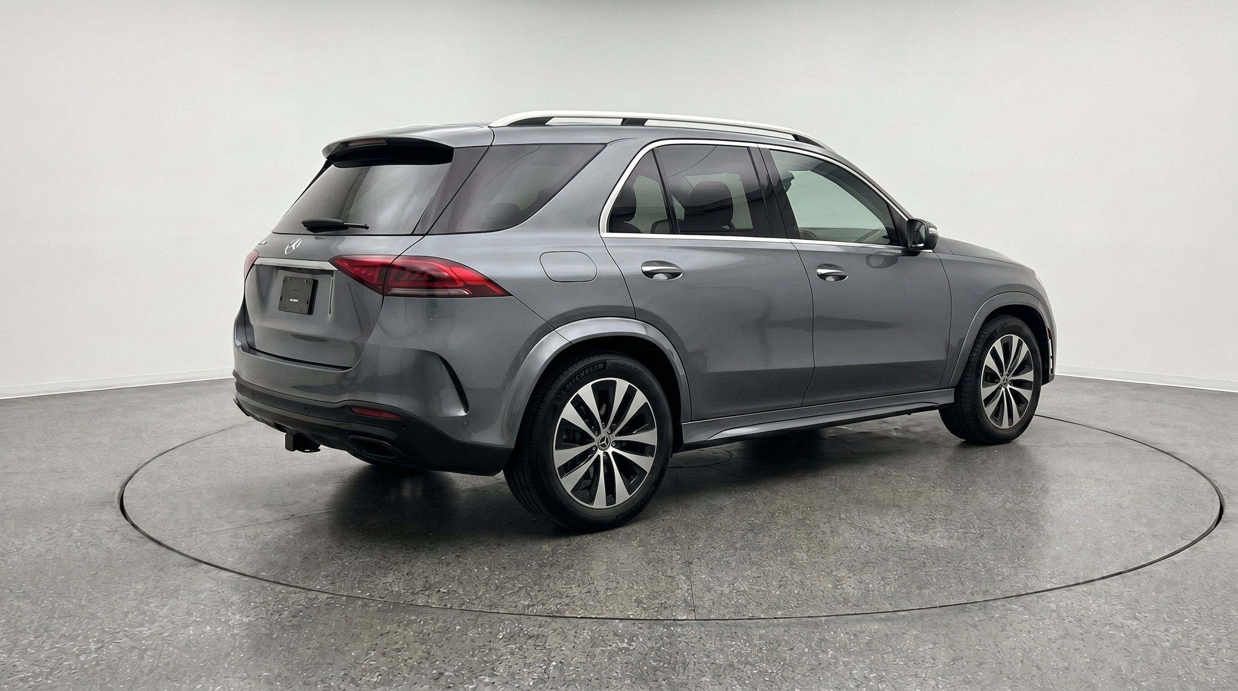 Thumbnail: 2026 Mercedes-Benz GLE - 9