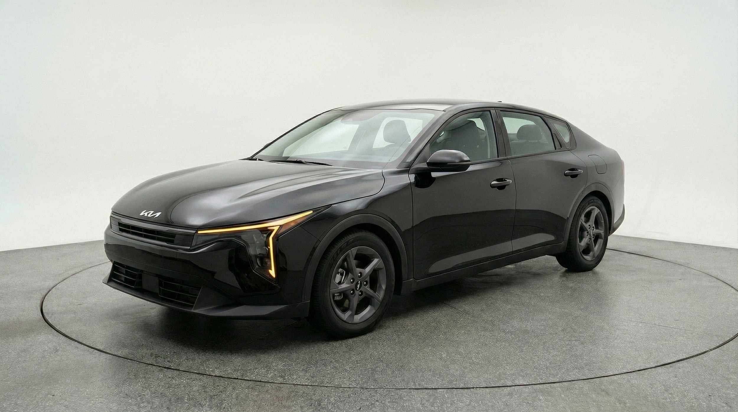 Thumbnail: 2025 Kia K4 - 3