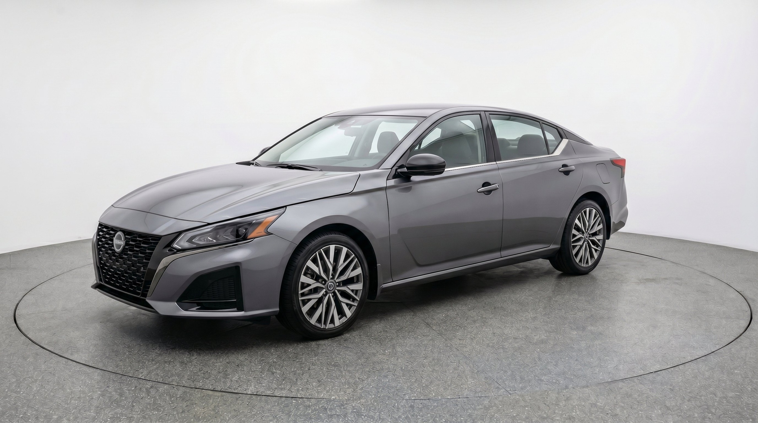 Thumbnail: 2025 Nissan Altima - 3