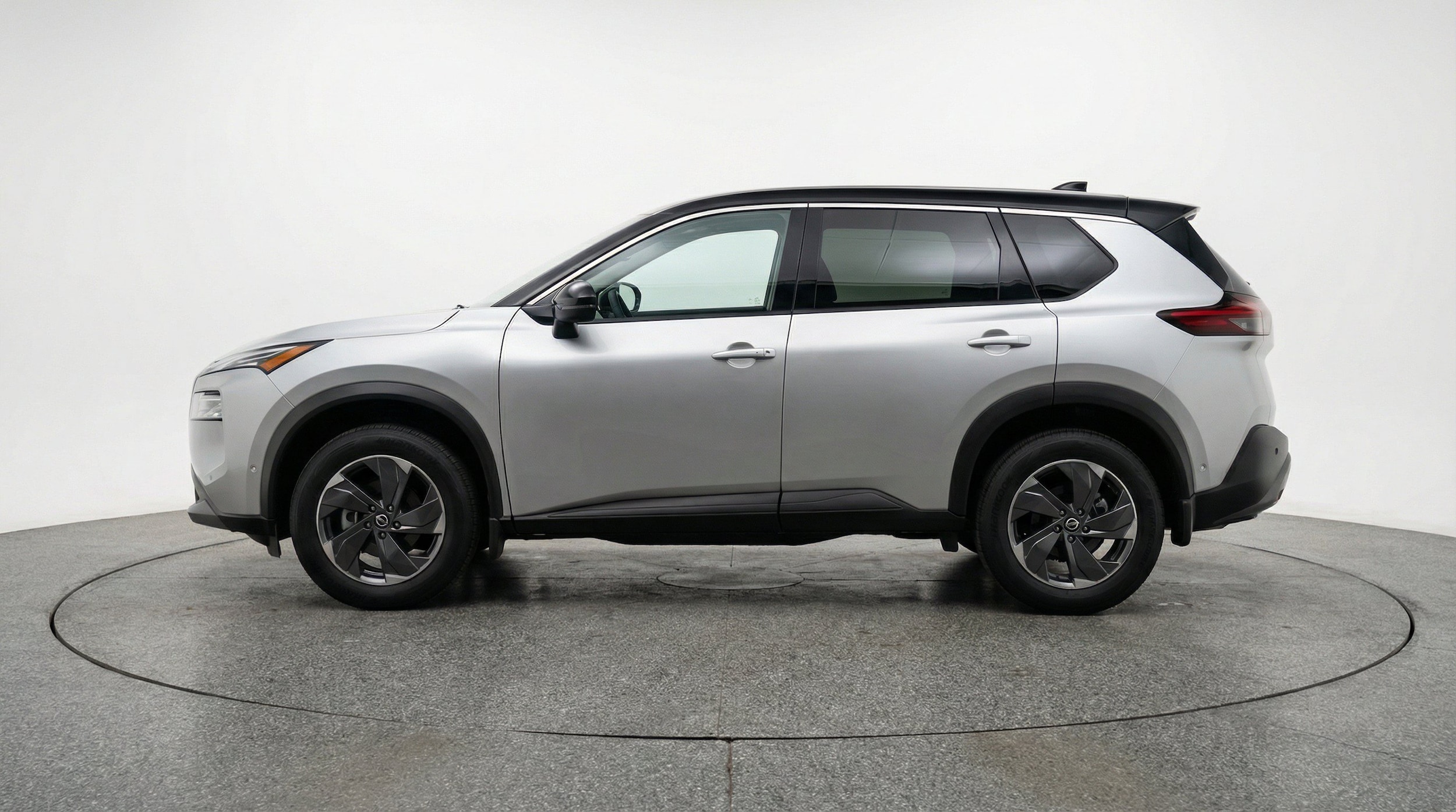 Thumbnail: 2025 Nissan Rogue - 5