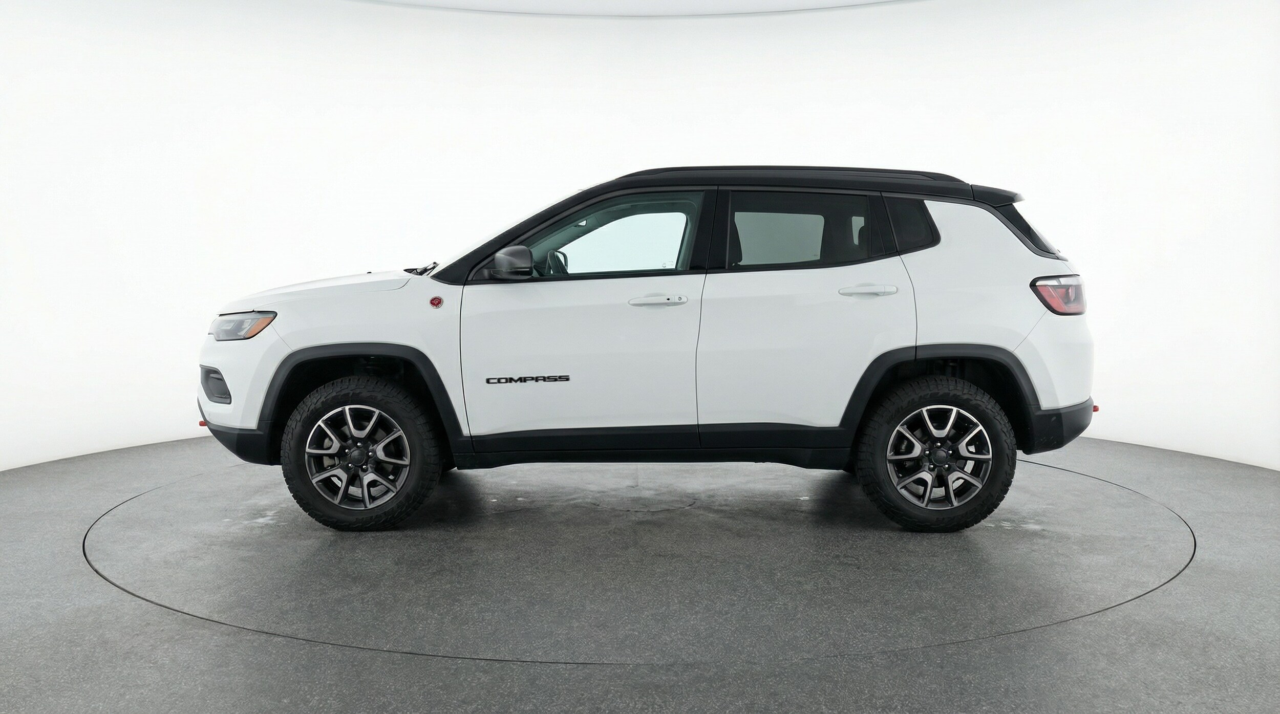 Thumbnail: 2025 Jeep Compass - 4