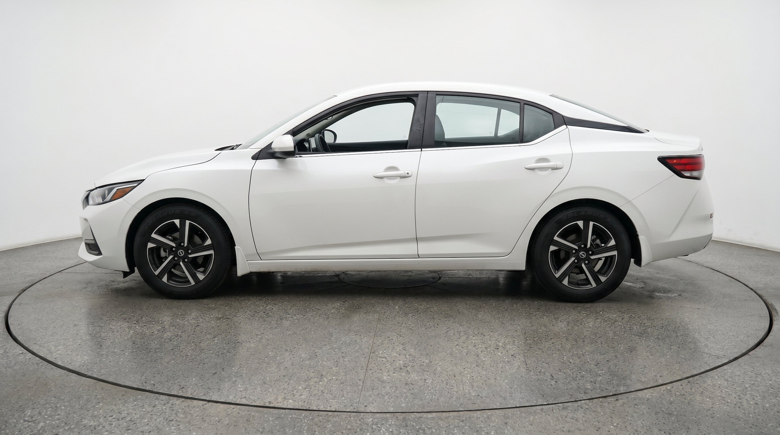 Thumbnail: 2024 Nissan Sentra - 5