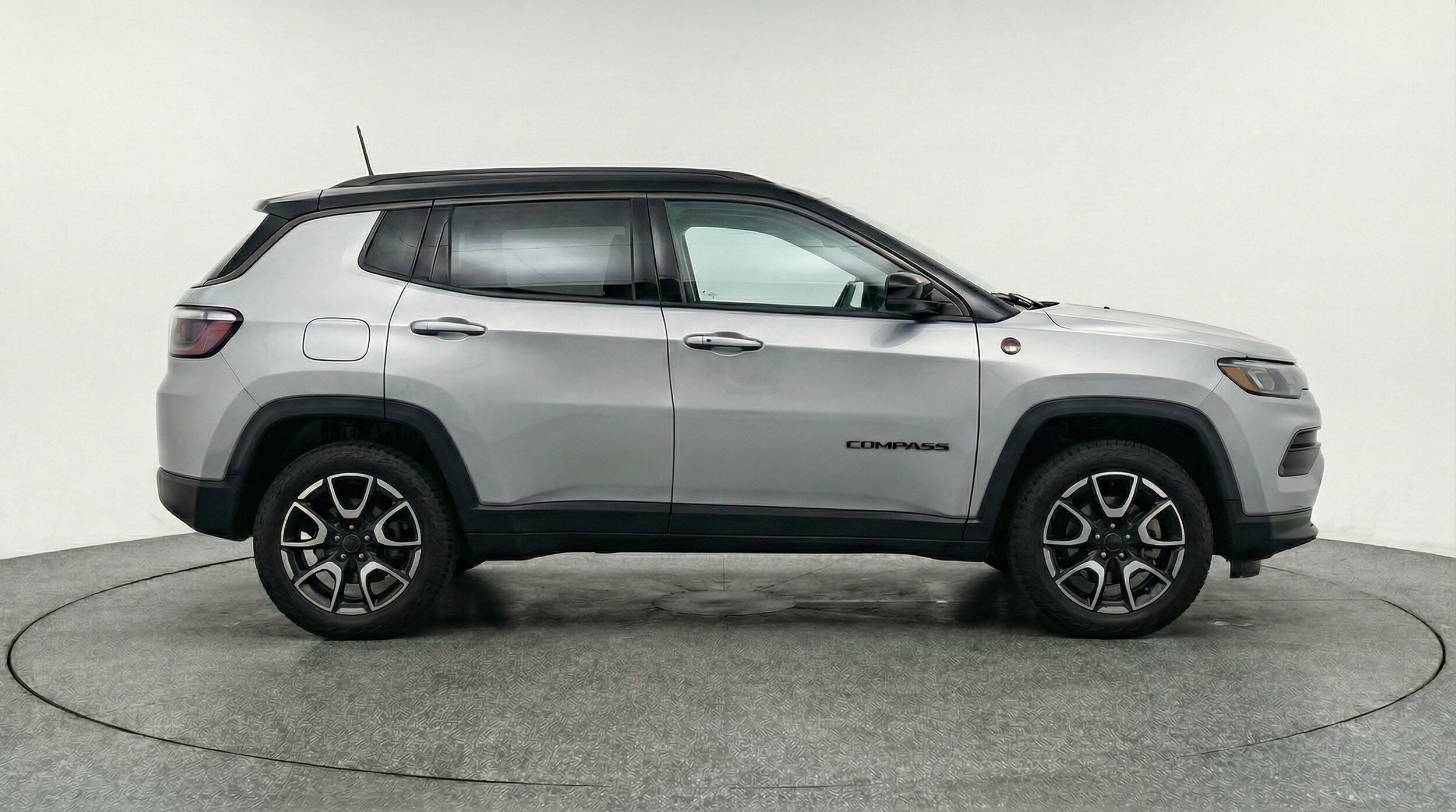 Thumbnail: 2025 Jeep Compass - 8