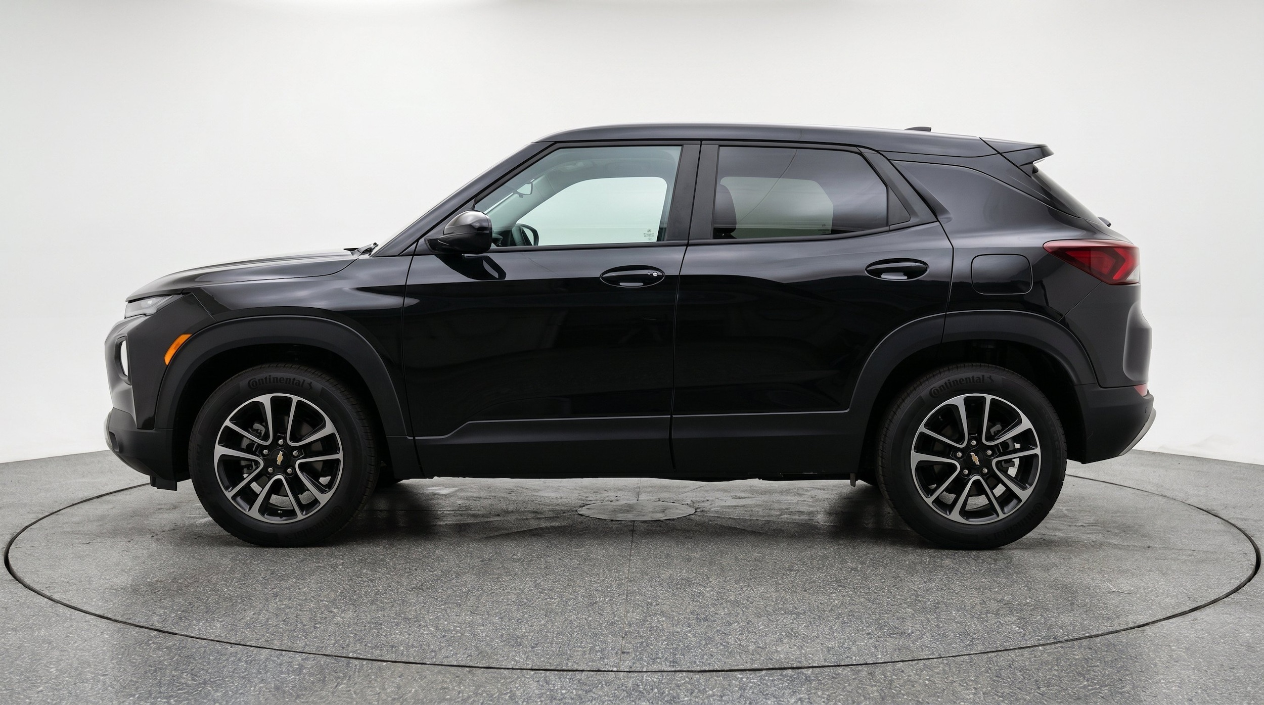 Thumbnail: 2025 Chevrolet TrailBlazer - 5