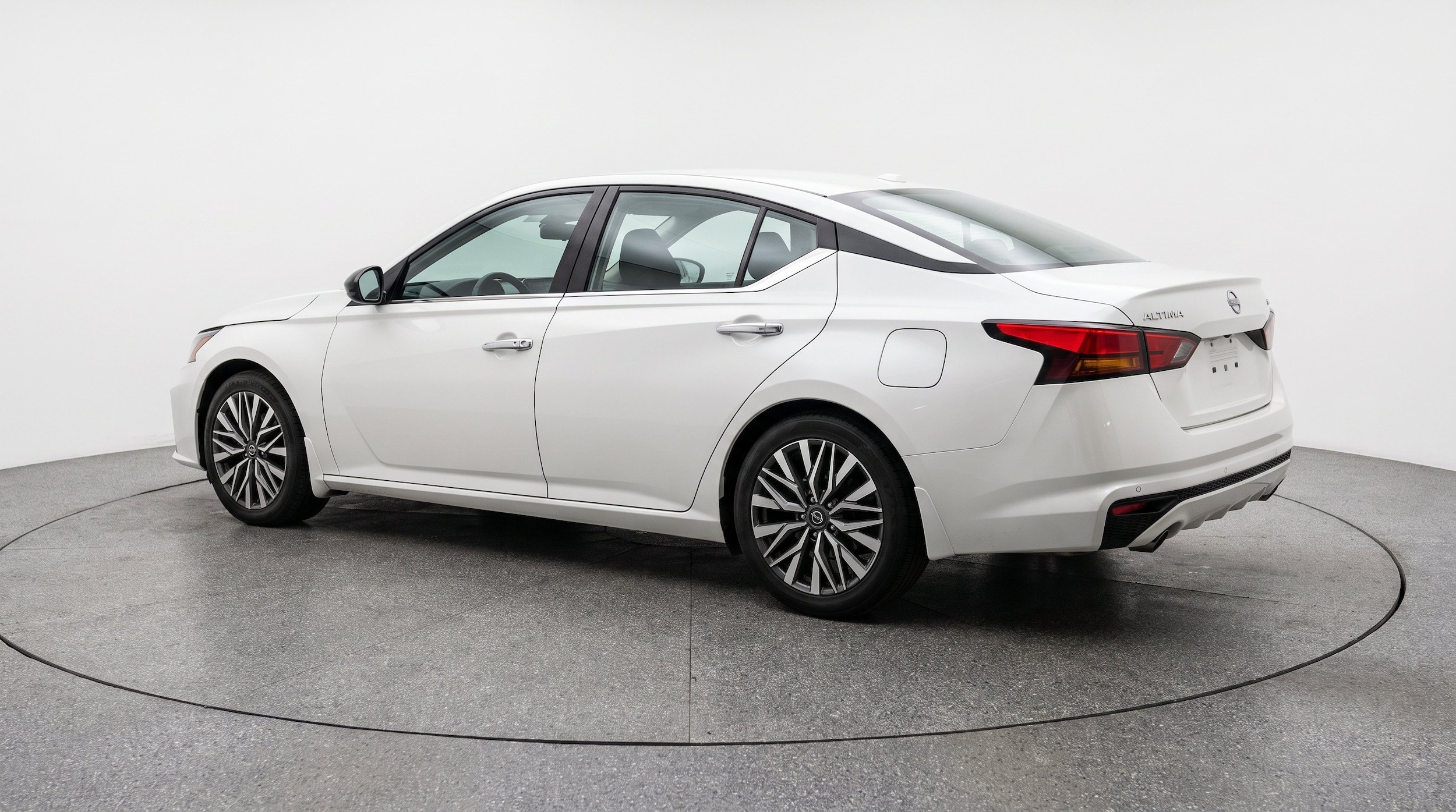 Thumbnail: 2025 Nissan Altima - 6