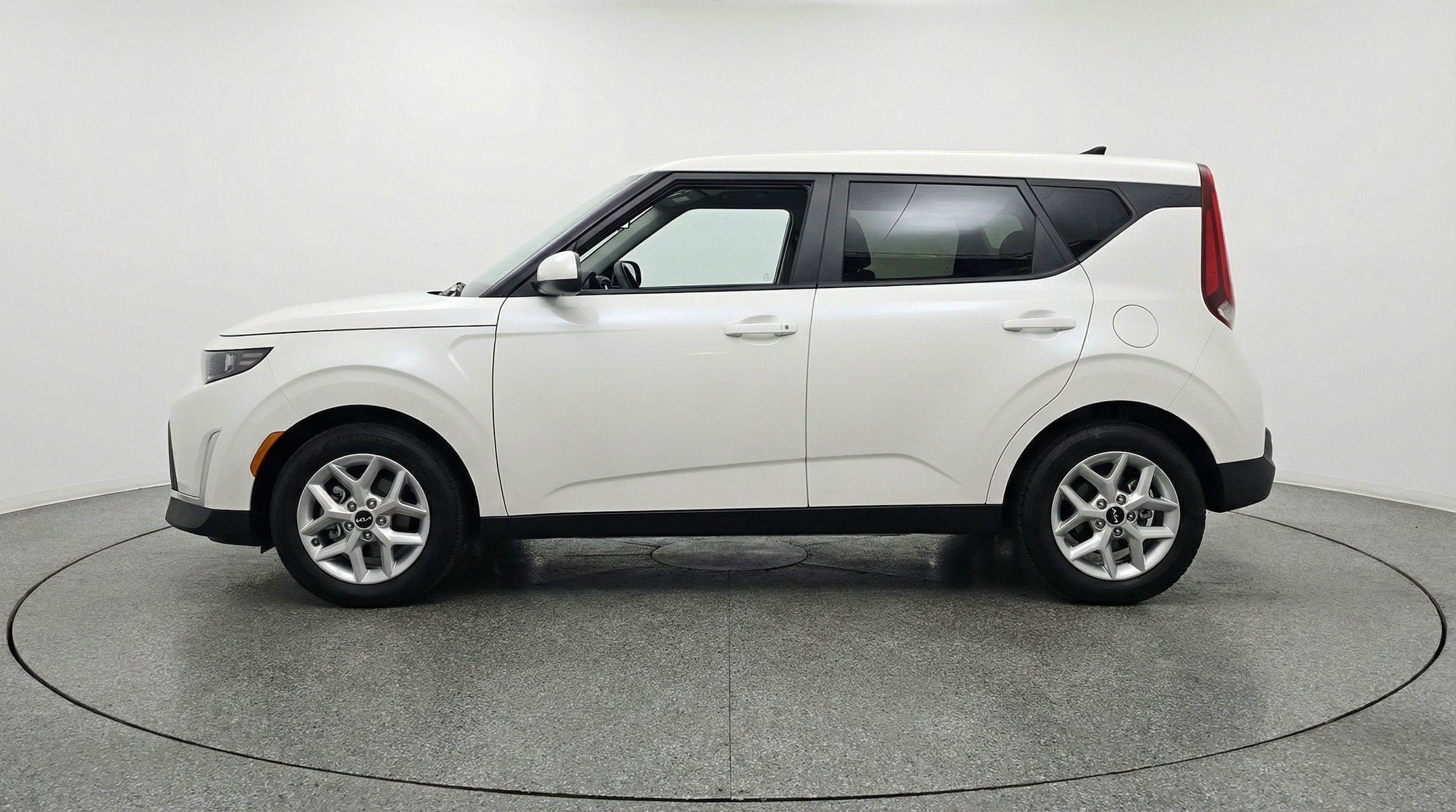 Thumbnail: 2025 Kia Soul - 4