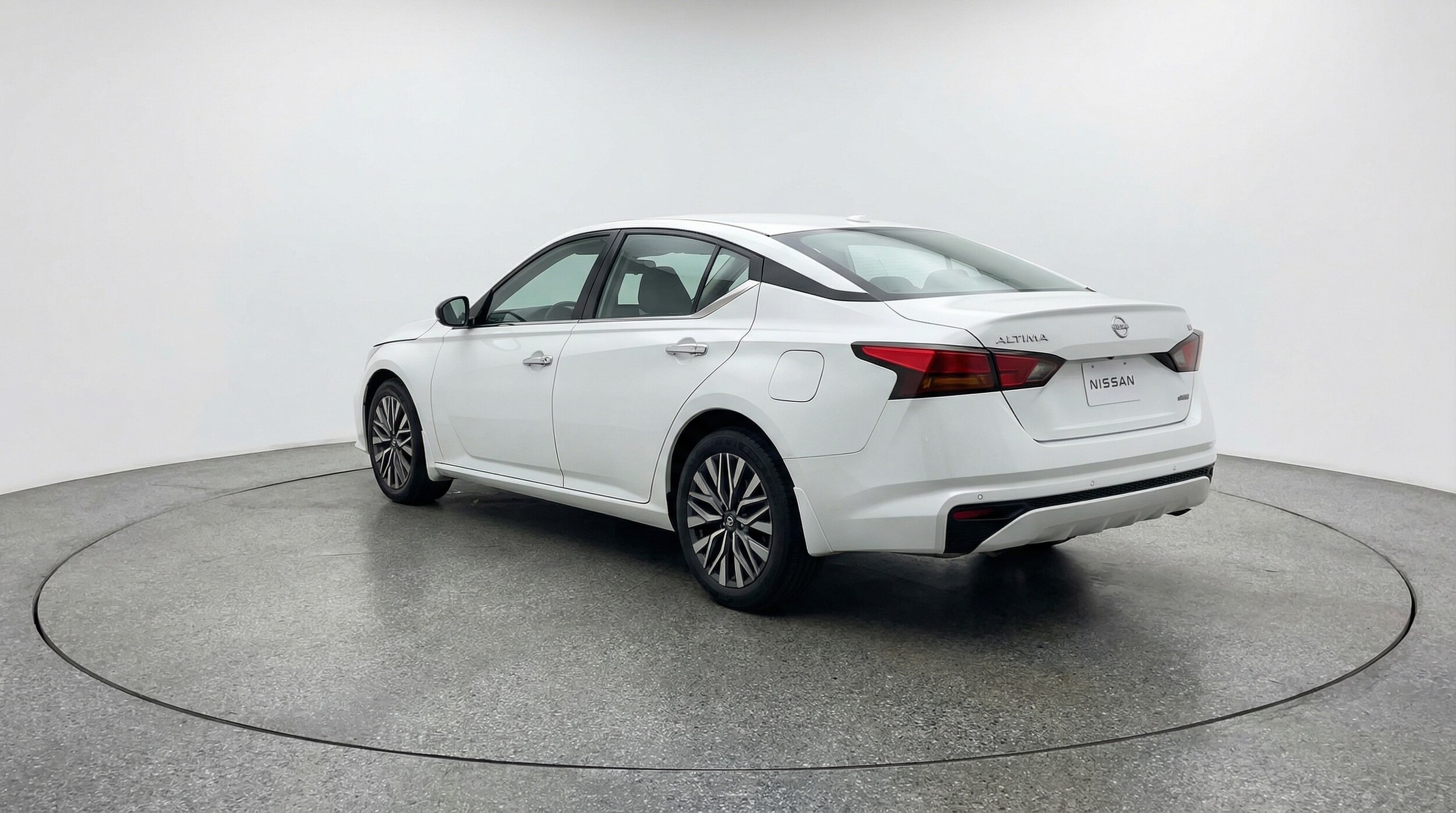 Thumbnail: 2025 Nissan Altima - 5