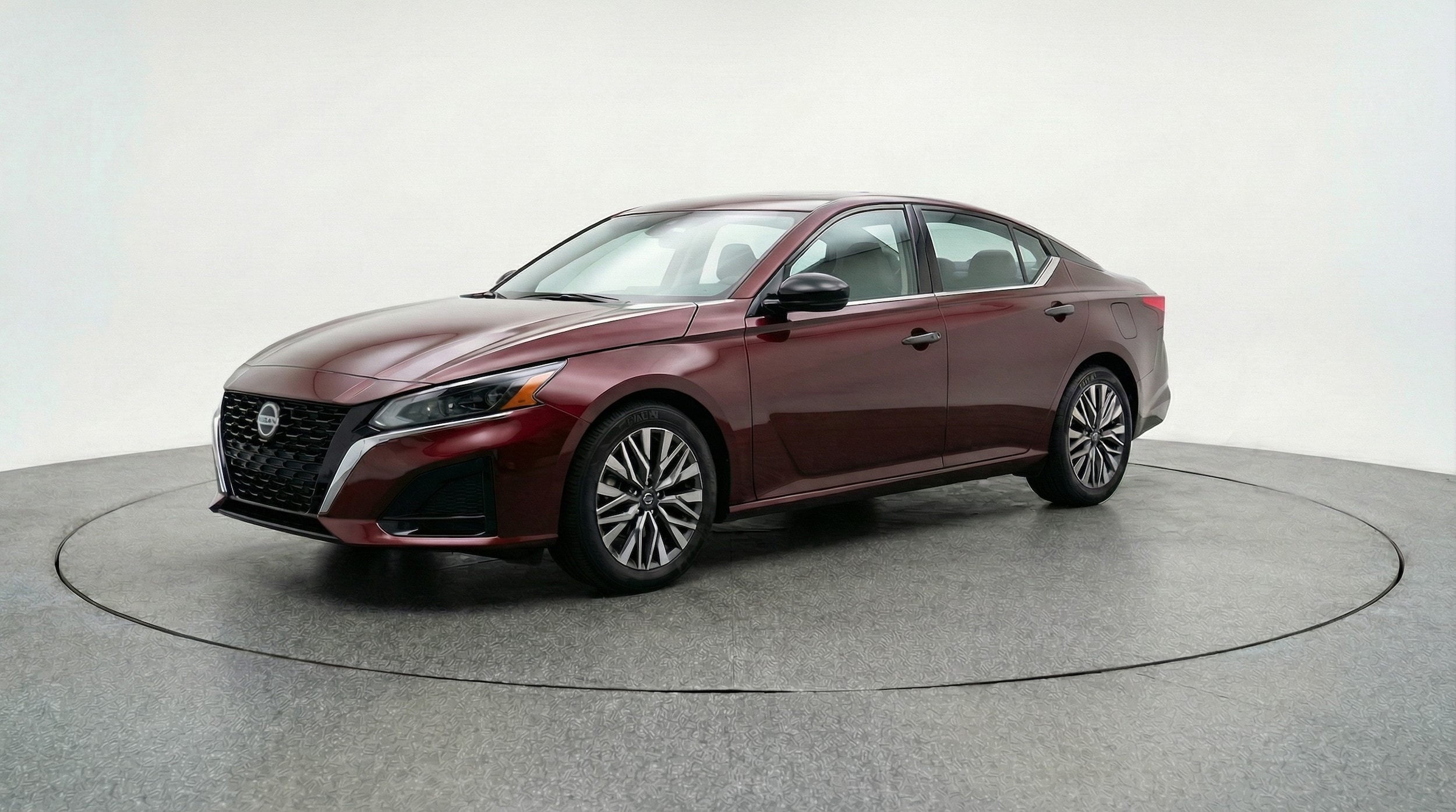 Thumbnail: 2025 Nissan Altima - 3