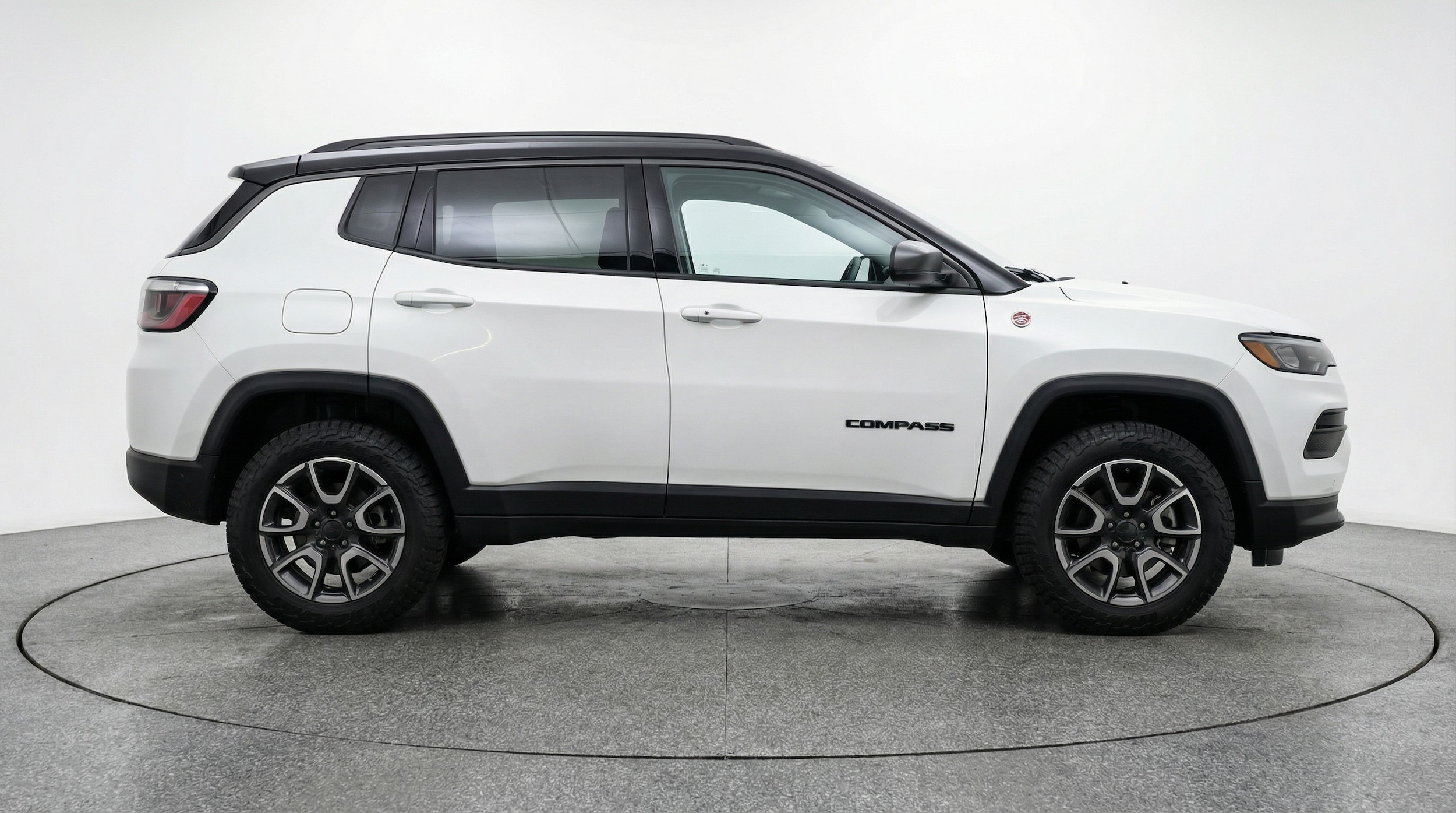Thumbnail: 2025 Jeep Compass - 8